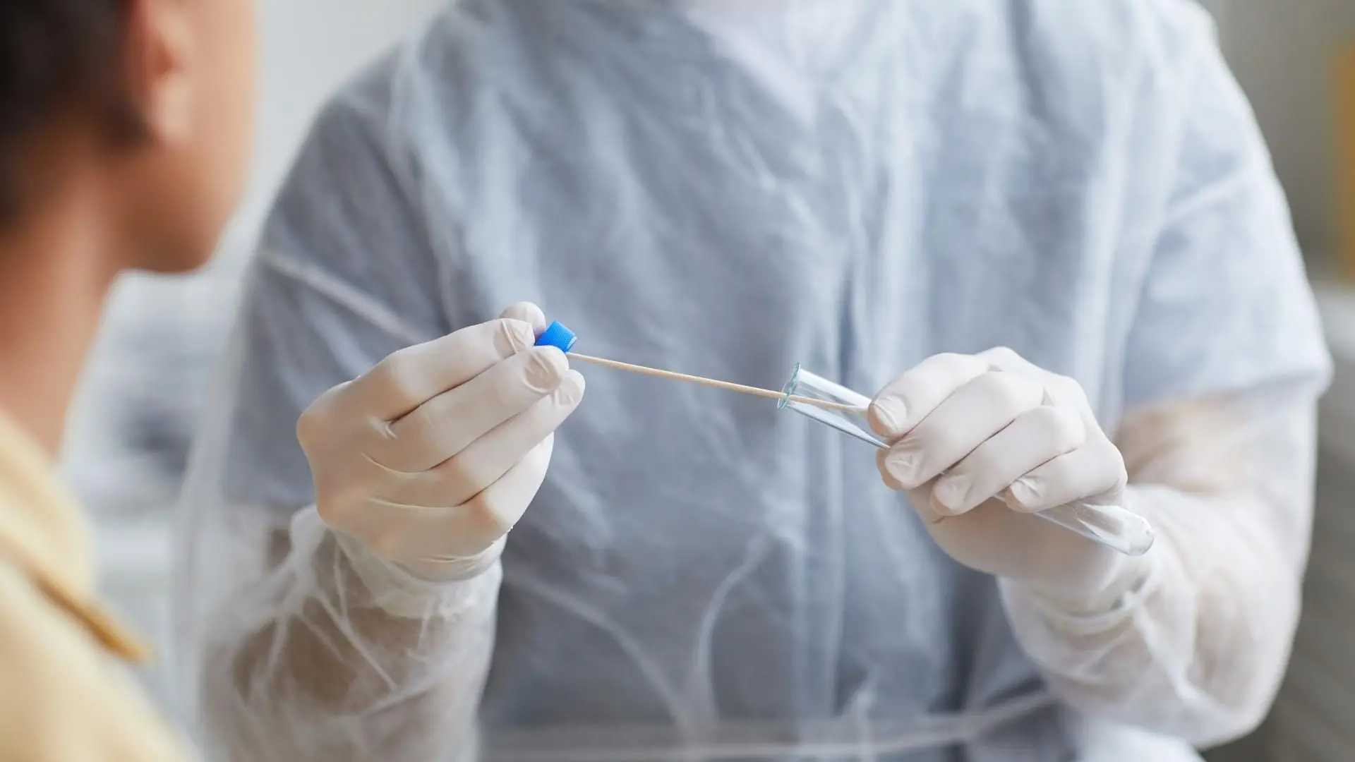 Covid-19: Açores com novo máximo diário de casos positivos