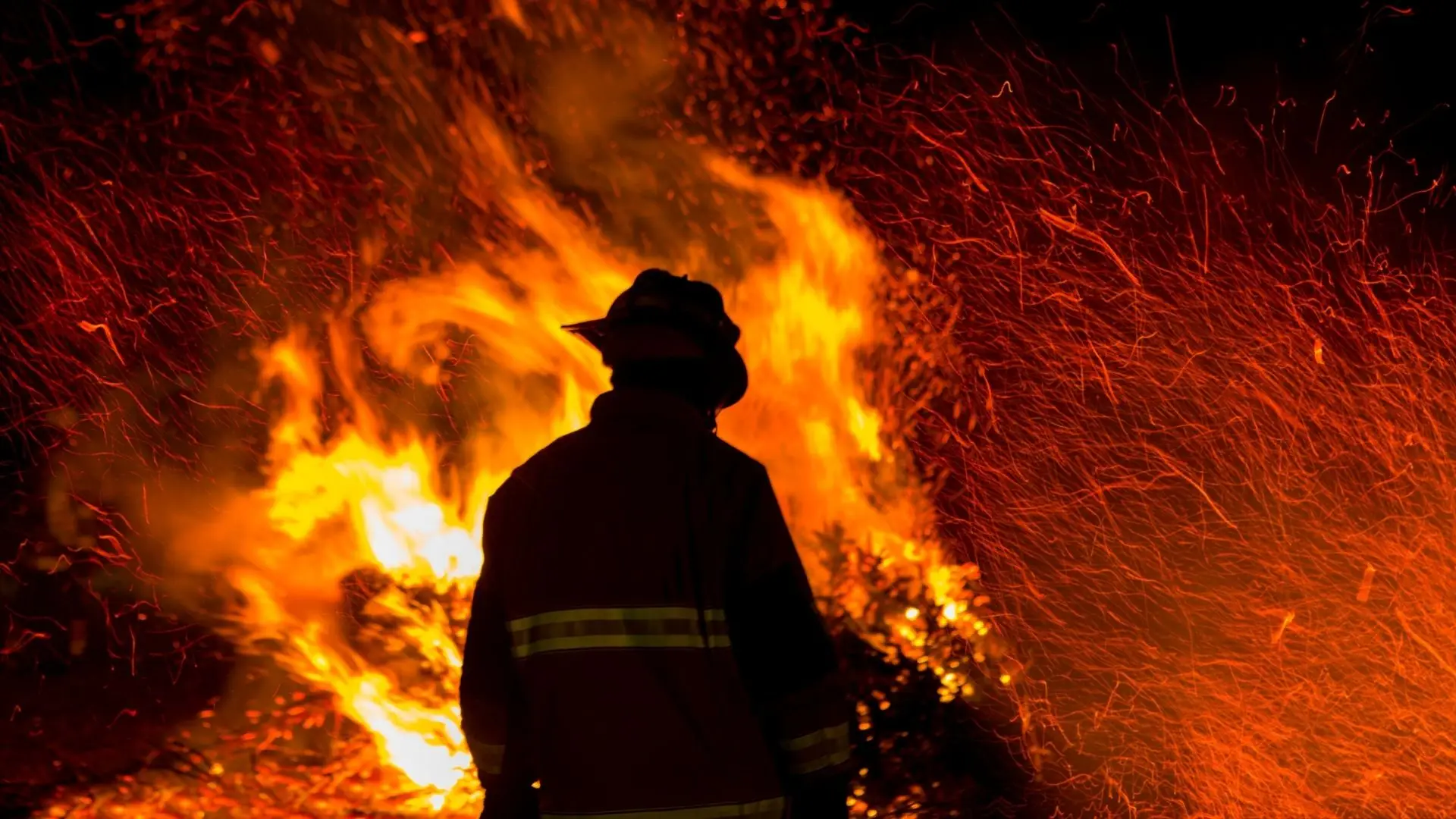 Incêndio em fábrica têxtil da Covilhã causa prejuízos “muito elevados”