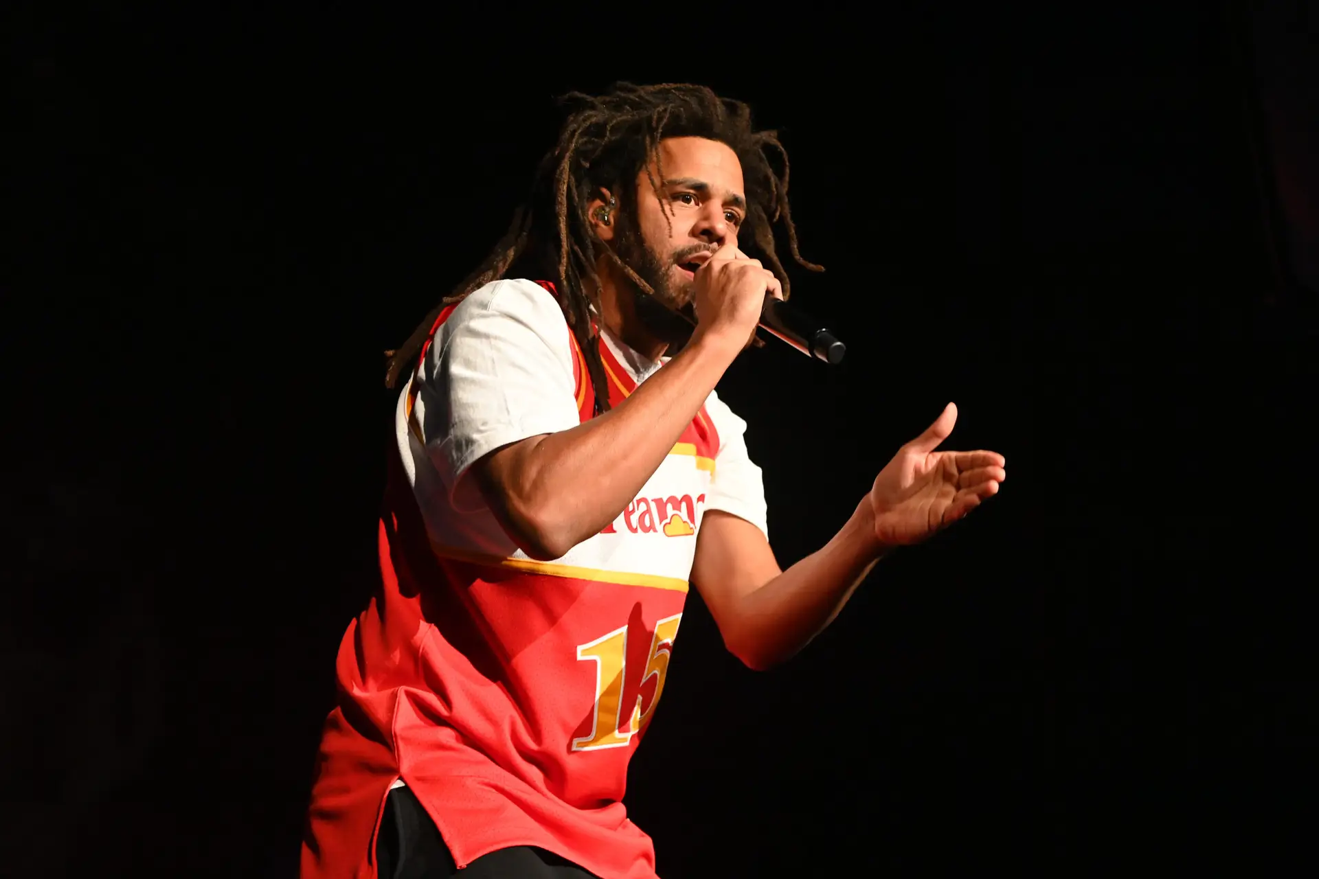 Rapper norte-americano J. Cole atua em julho no festival Rolling Loud Portugal