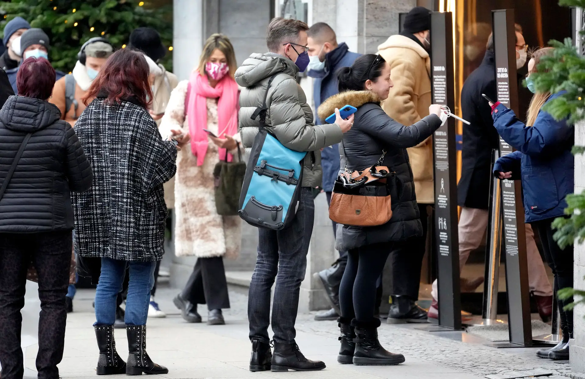 Covid-19: Galiza exige a viajantes de Portugal que declarem entrada