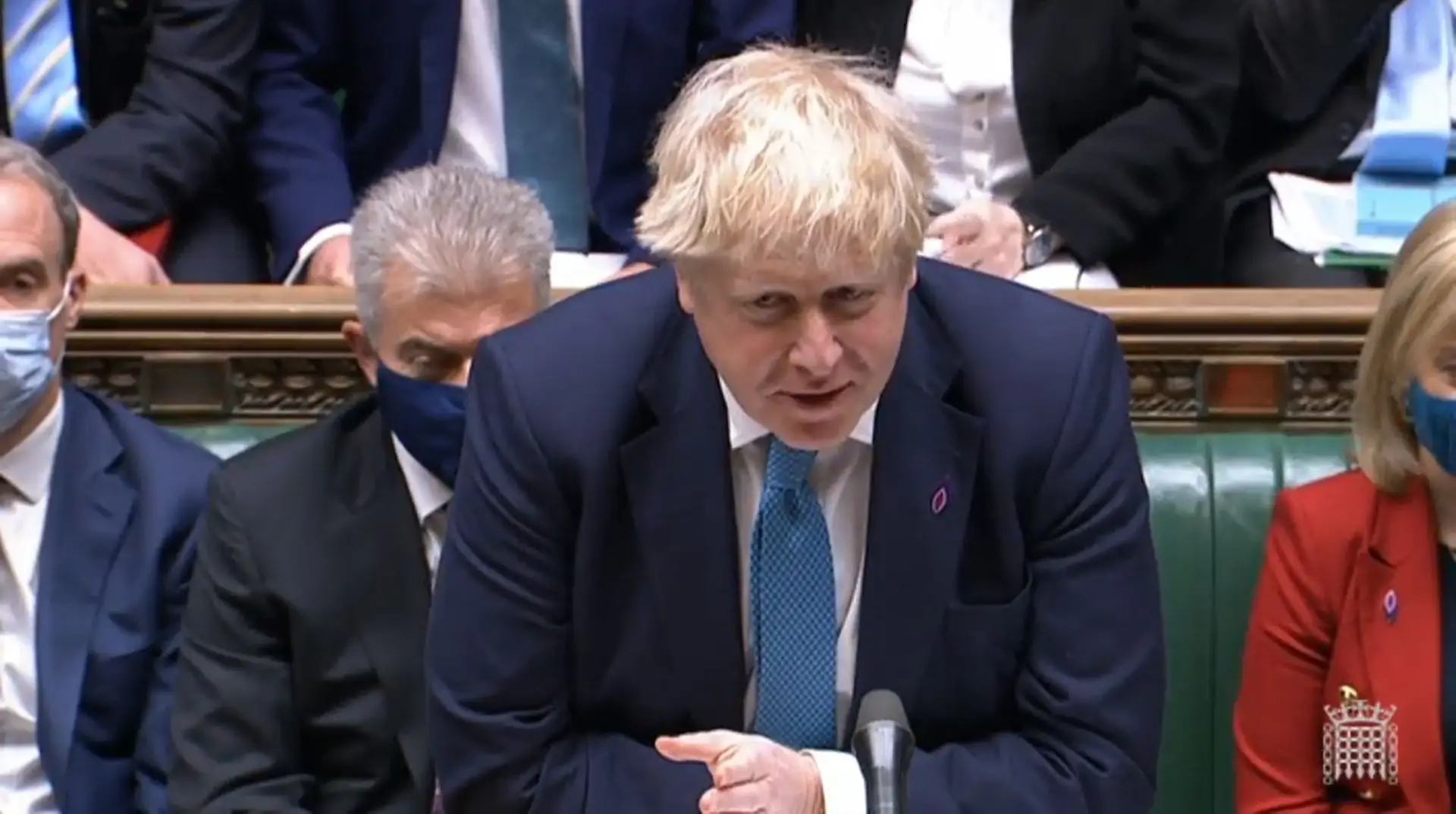 “Partygate”: Boris Johnson recusa demitir-se