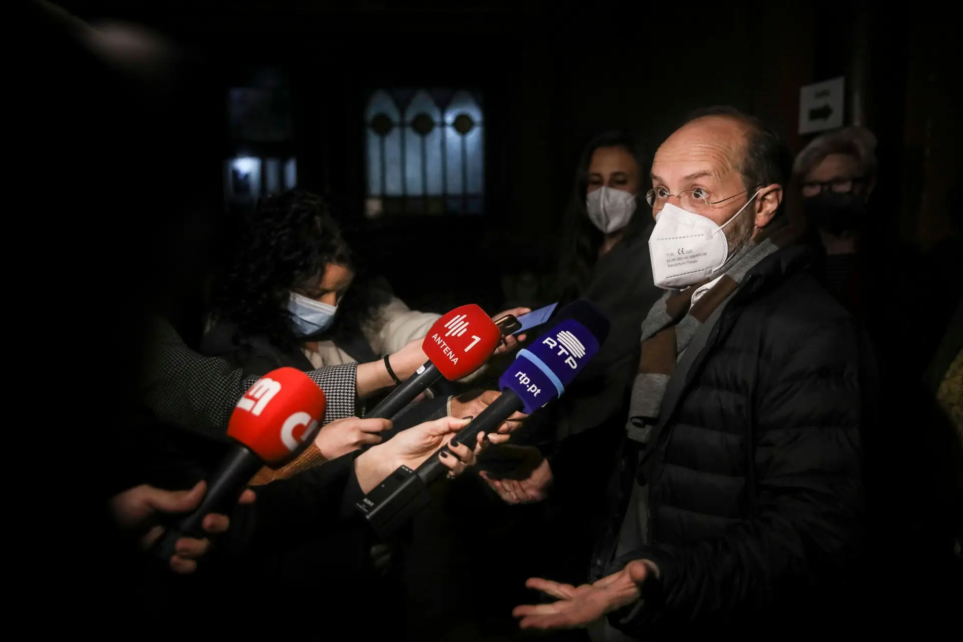 Livre aguarda resultados, desejando uma maioria à esquerda para ser “força de somar”