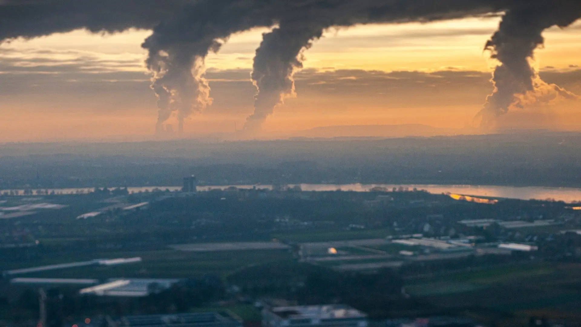 Portugal é 7.º país da UE que mais taxa o CO2, mas não é suficiente para atingir metas verdes