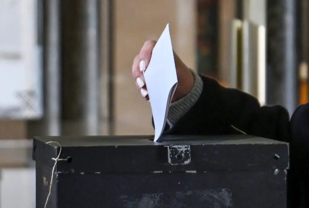 PCP acusa PSD de “instrumentalizar” contagem de votos dos residentes no estrangeiro
