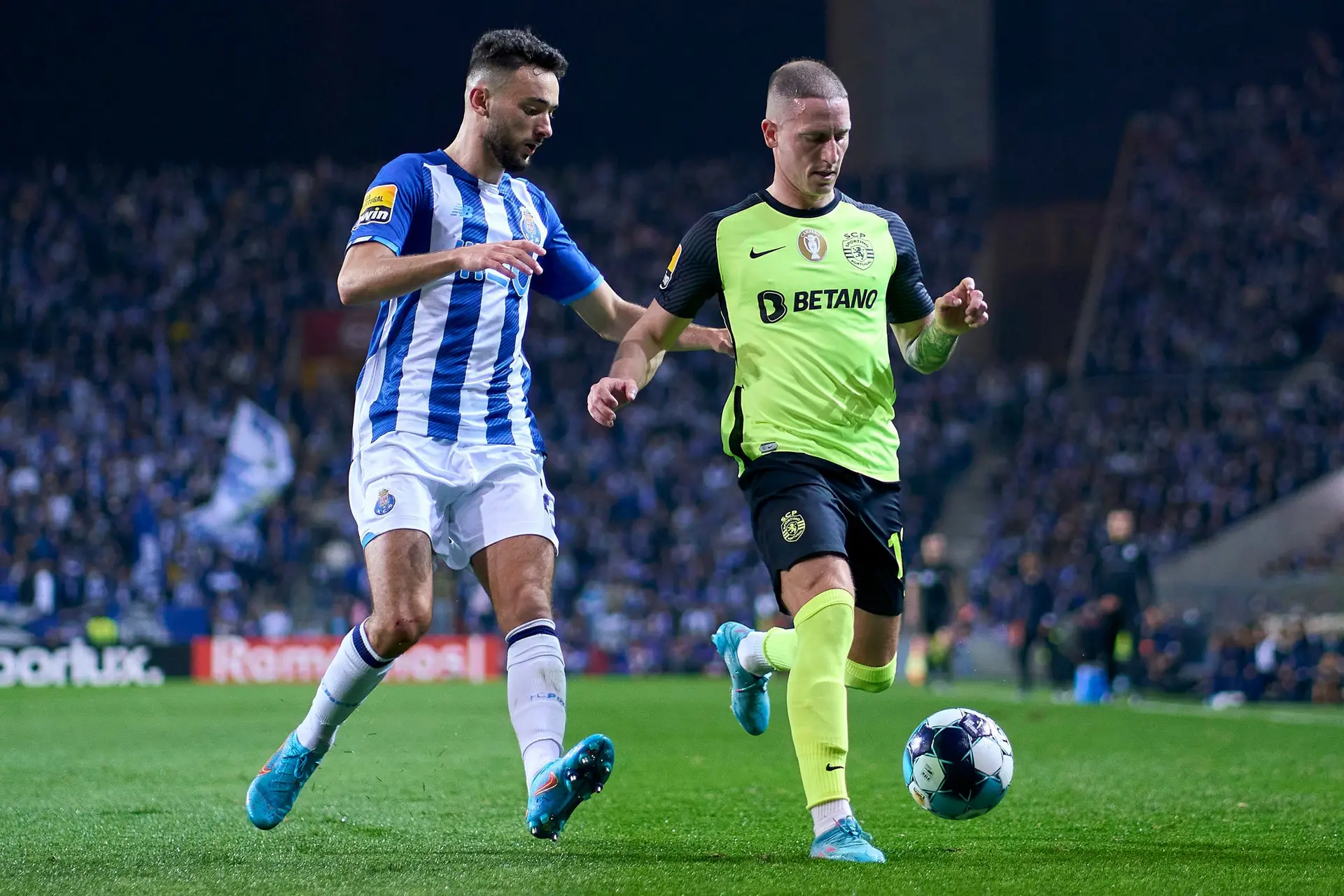 Clássico no Dragão termina empatado - SIC Notícias