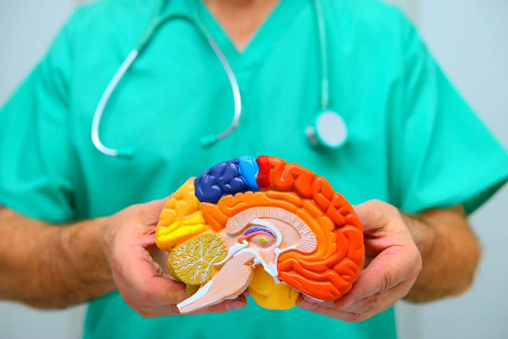 Estudo aponta novas formas de tratamento do Parkinson