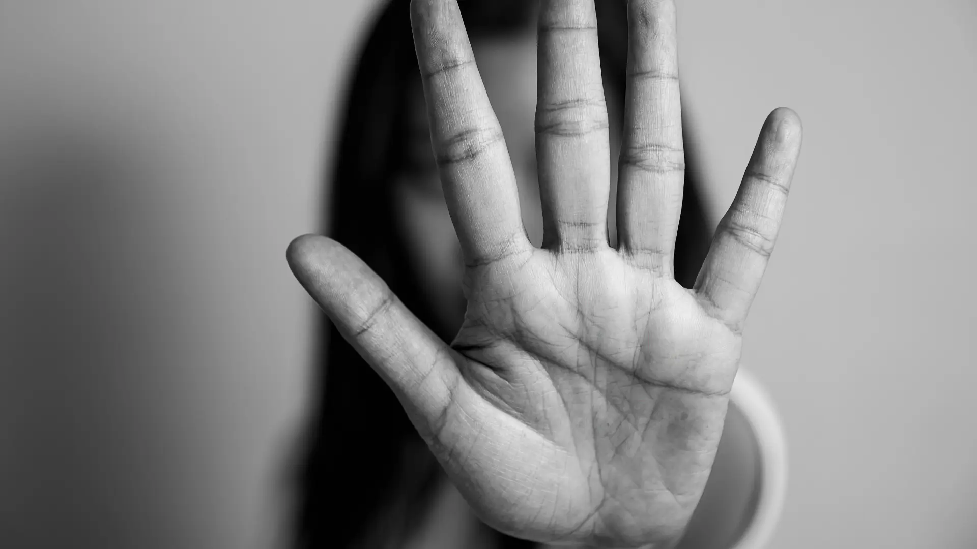 Uma em cada quatro mulheres já foi vítima de violência pelo parceiro