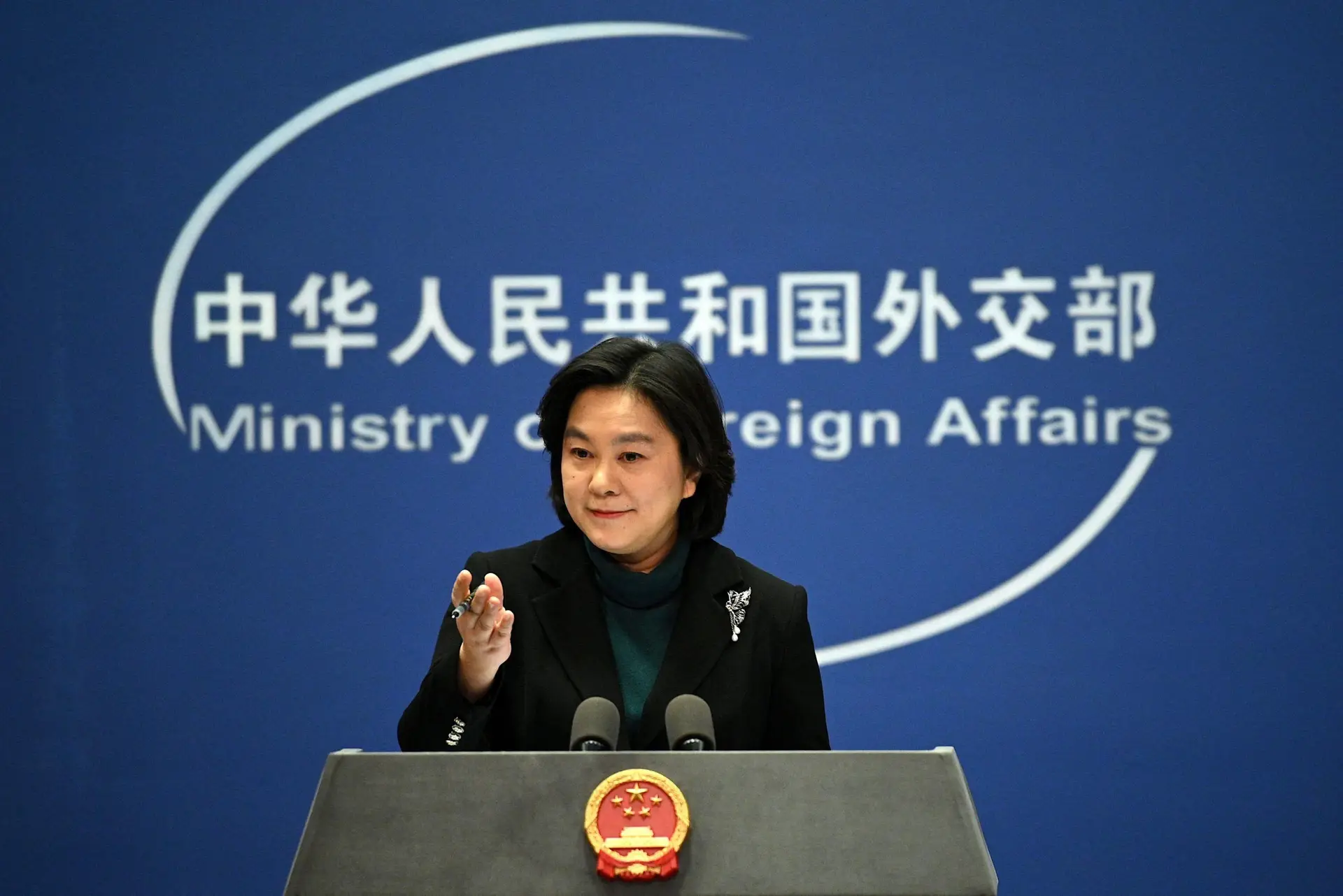 Guerra na Ucrânia: China apela ao diálogo e critica EUA por agravarem a situação
