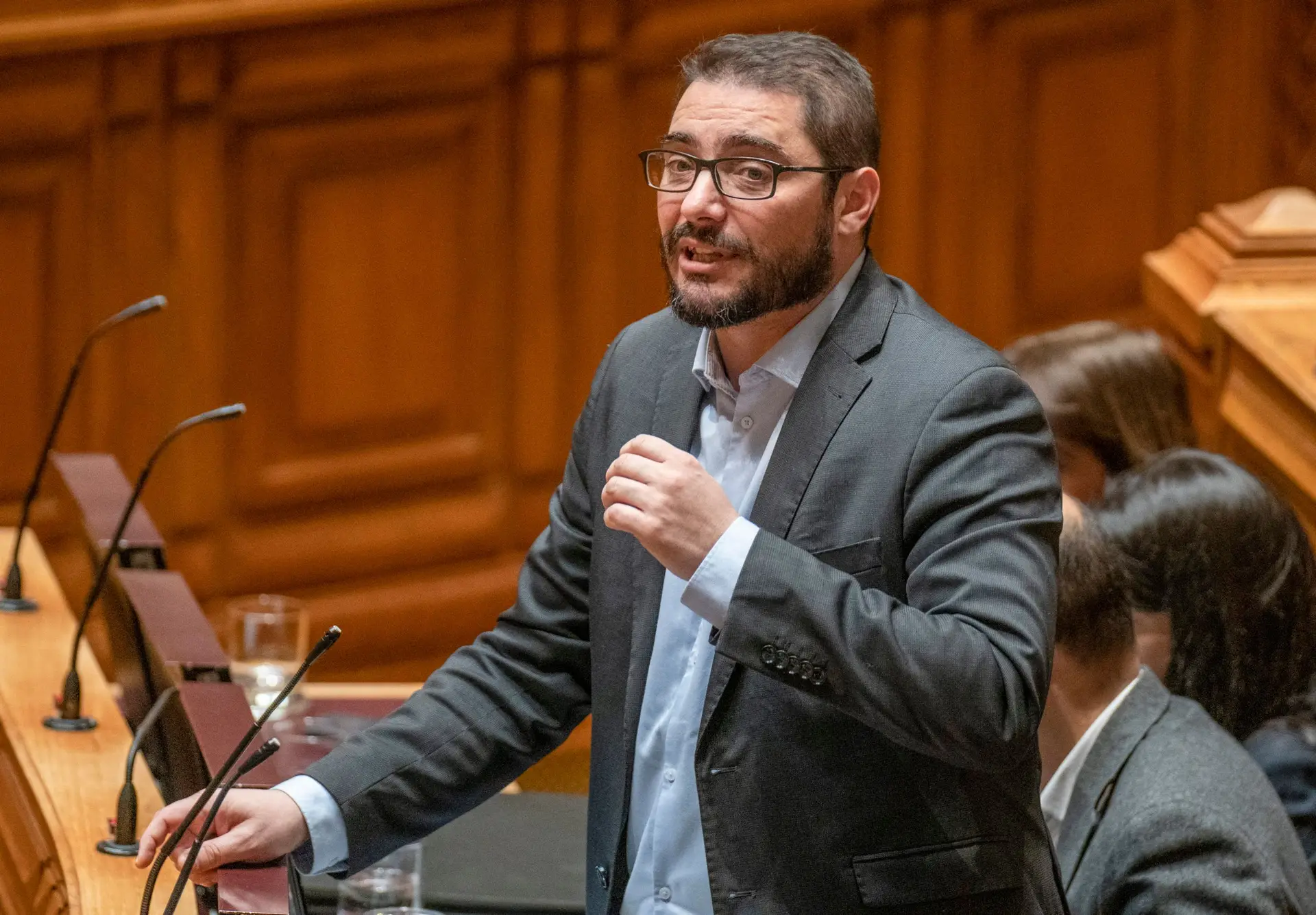 PCP diz que “guerra não é solução” e pede que se evite envolvimento de militares portugueses