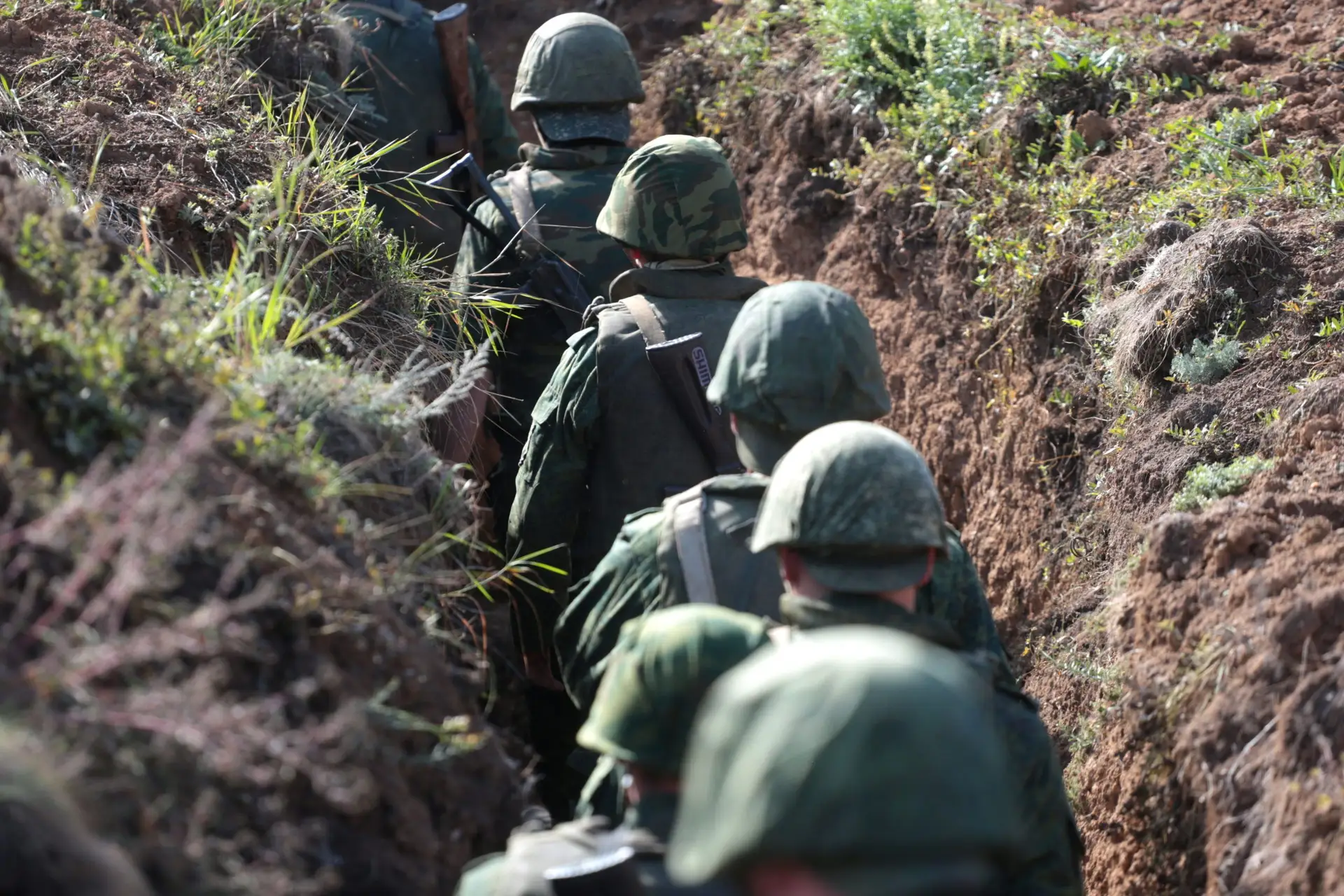 Ucrânia: EUA discutem com UE aplicação de mais “sanções poderosas” contra a Rússia