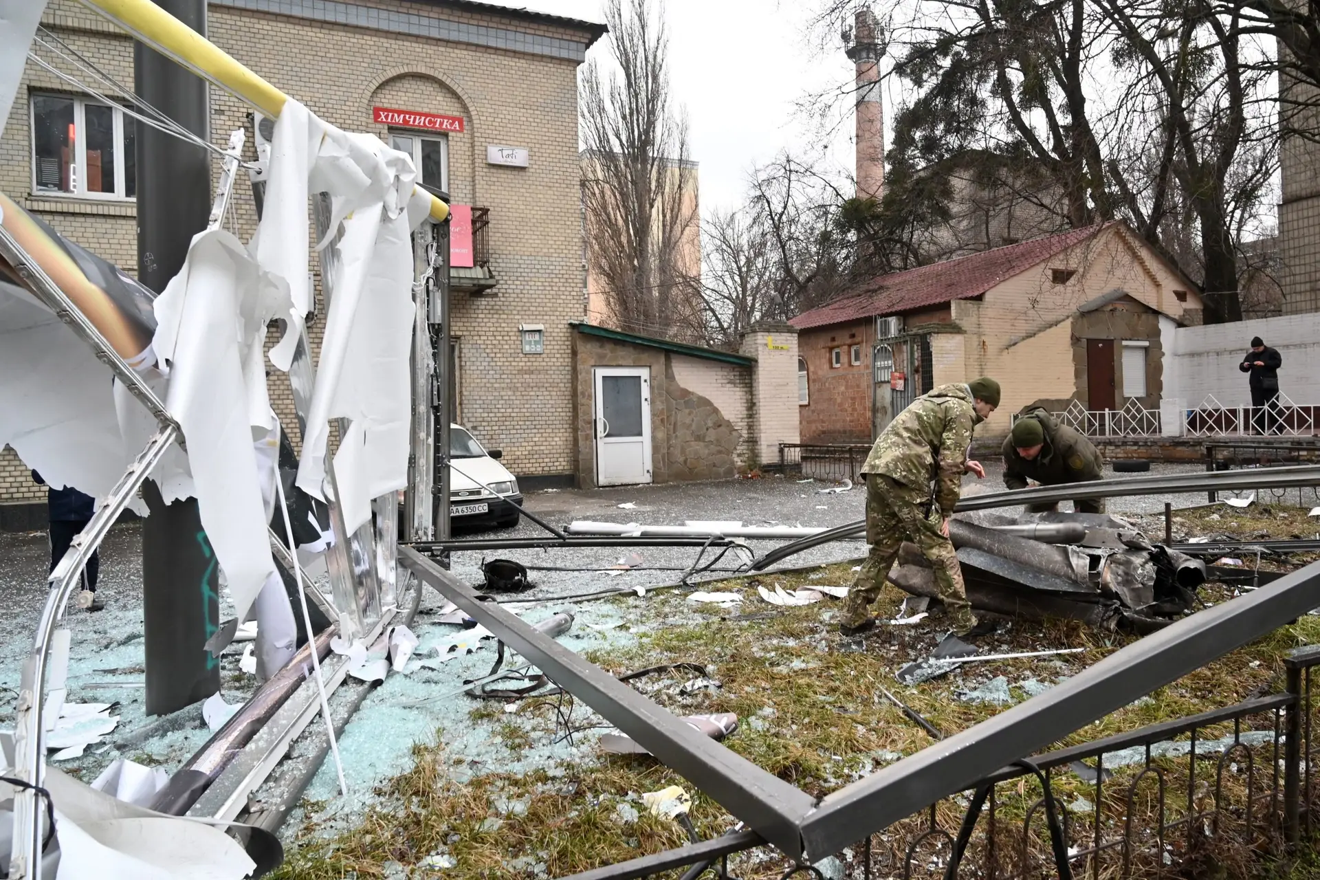 Pelo menos oito mortos e 11 feridos na Ucrânia nas primeiras horas da invasão russa
