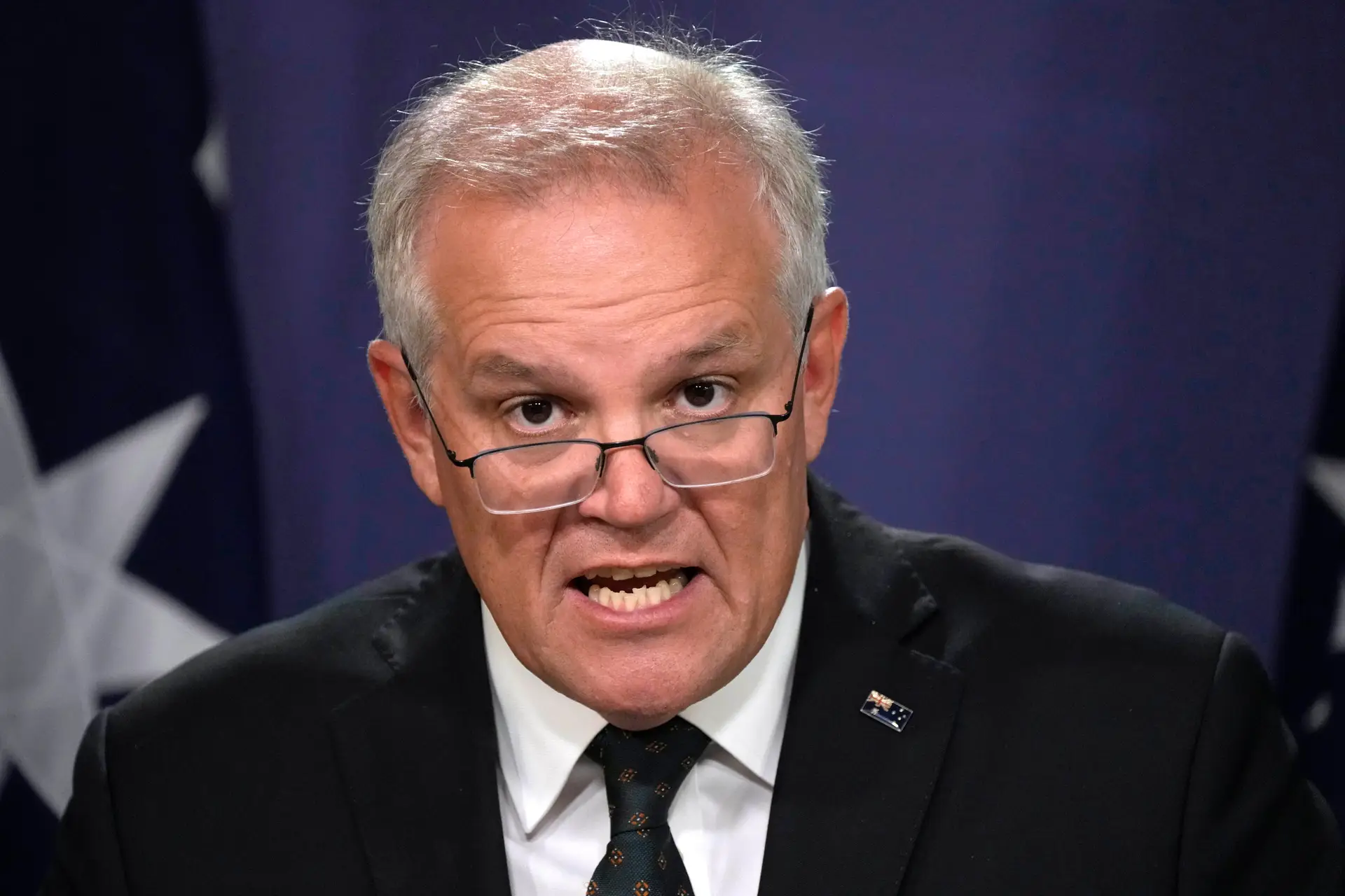 Austrália acusa China de lançar linha de salvação à Rússia