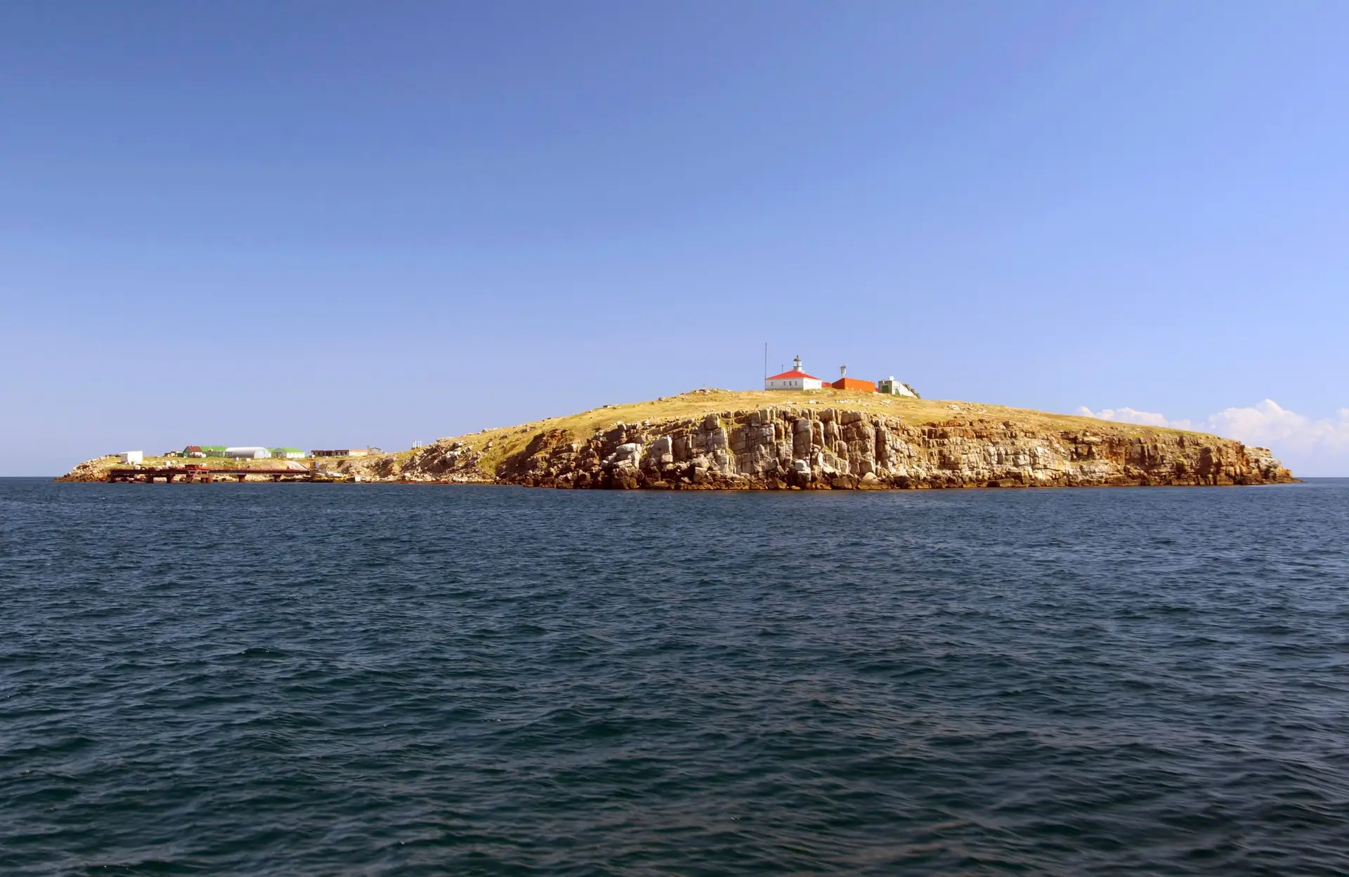 Остров на черном море