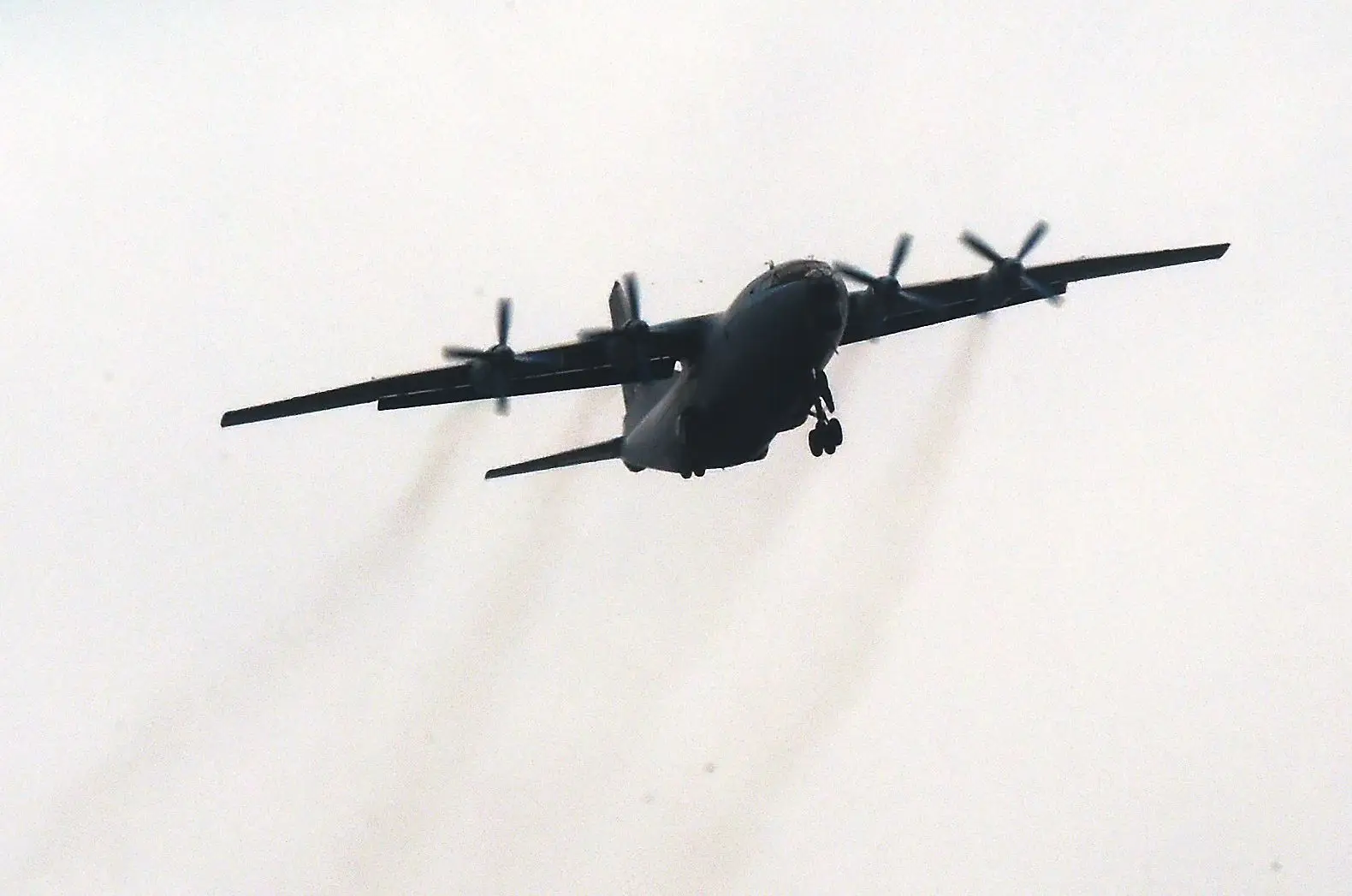 Grécia e Chipre encerram espaço aéreo para aeronaves russas