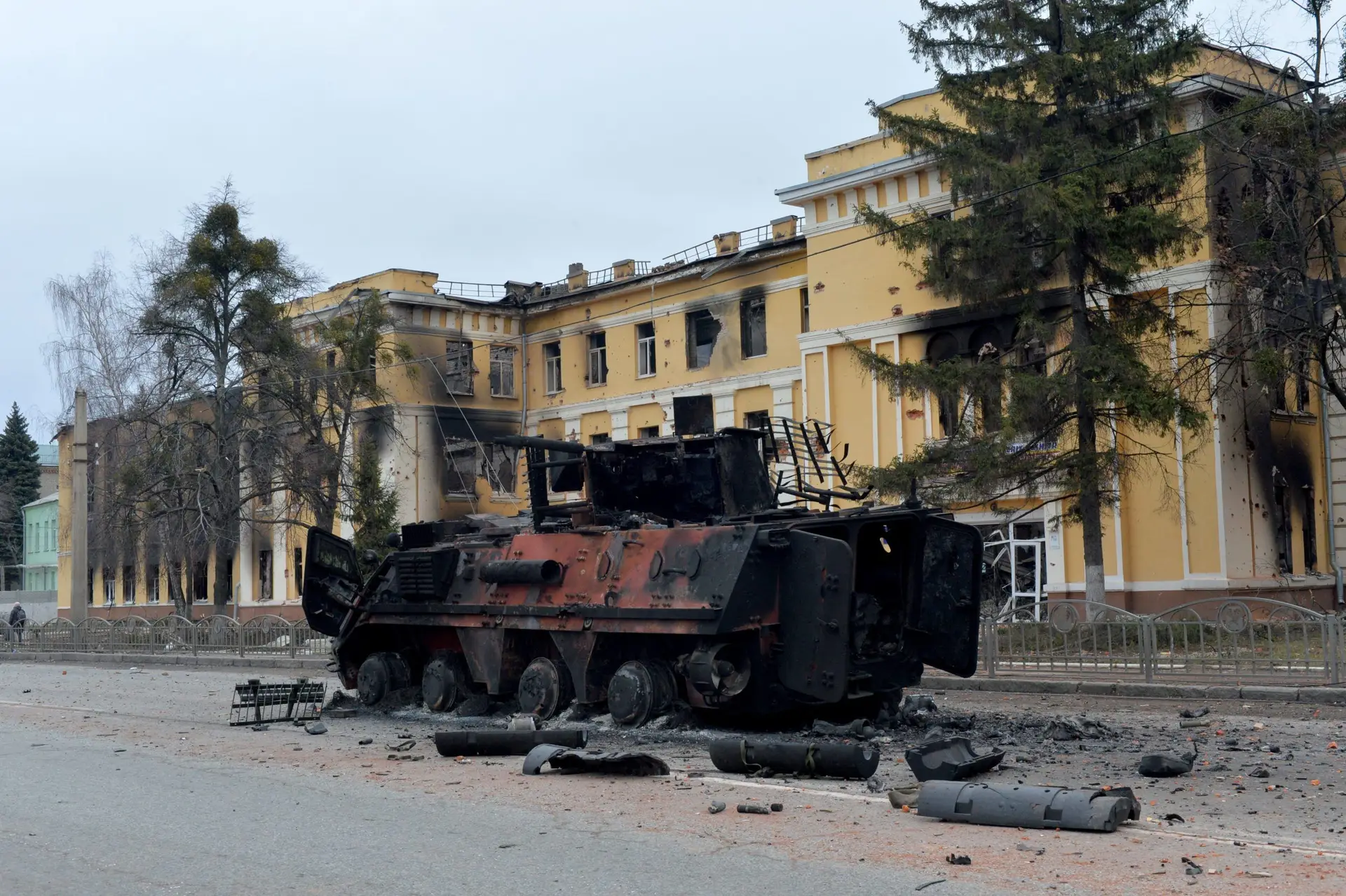 Sete mortos e mais de 40 feridos em confrontos contra russos em Kharkiv