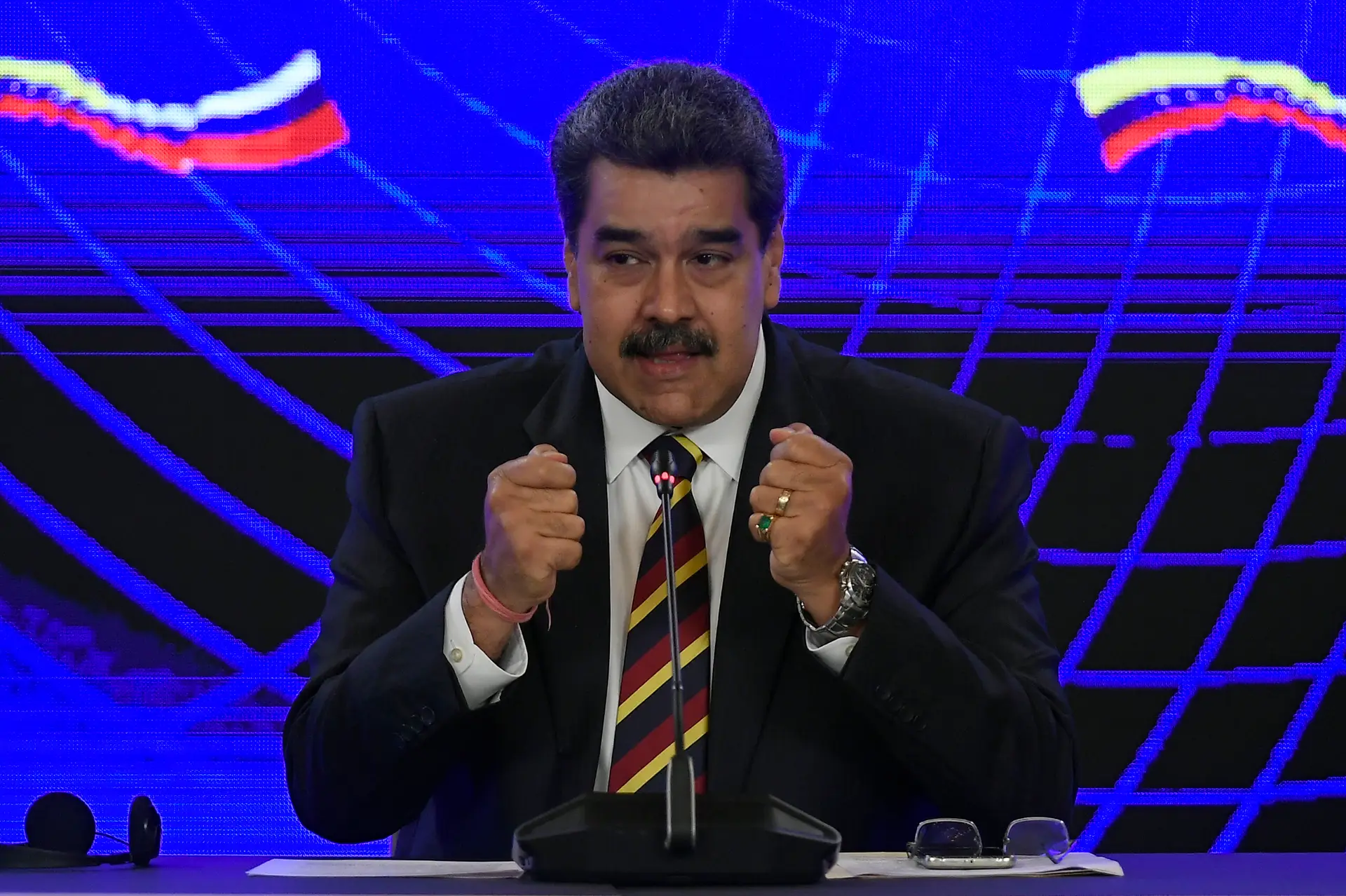 Ucrânia: Maduro liga a Putin para expressar apoio à Rússia