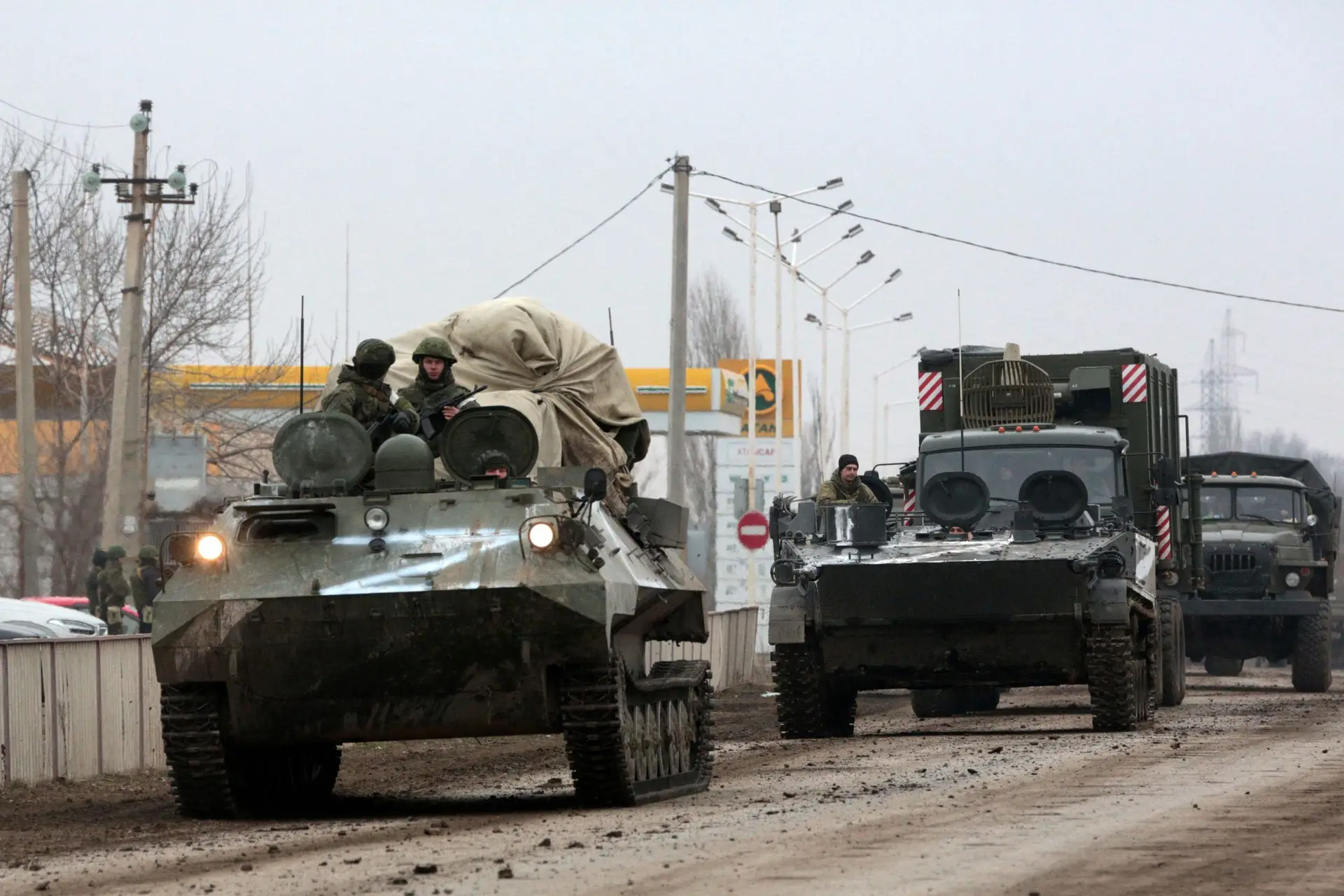 Ucrânia: tropas russas desembarcam em Kharkiv