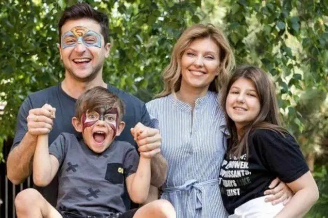 O alvo n.º 2 de Putin: a família de Zelensky