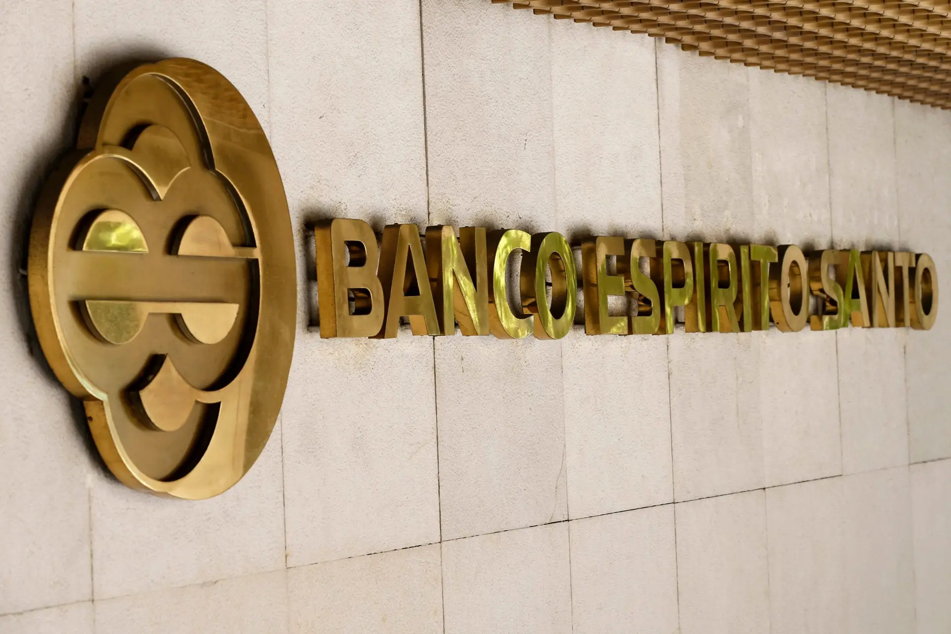 BES invoca insolvência e direitos dos lesados para pedir absolvição no processo da banca