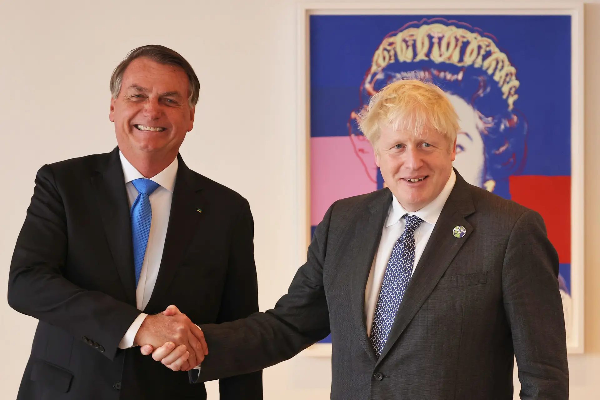Boris Johnson e Jair Bolsonaro defendem cessar-fogo urgente na Ucrânia