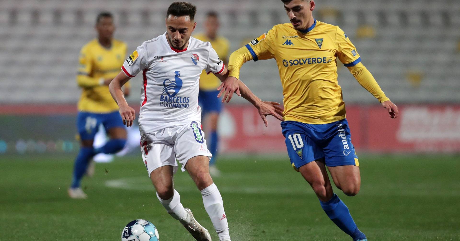 Gil Vicente empata com Estoril e fica a três pontos do quarto lugar da ...