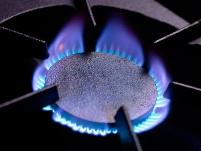 Cotação do gás dispara para novo máximo histórico de mais de 300 euros por MWh