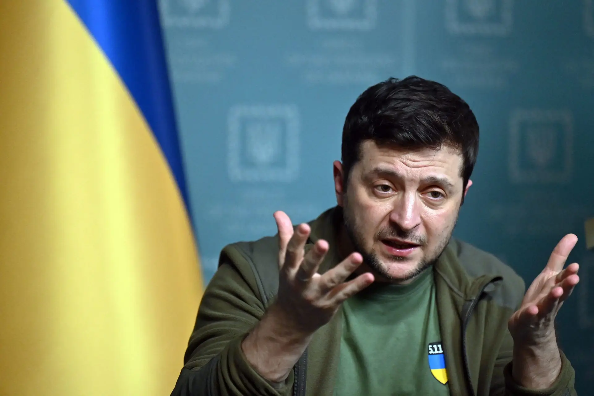 “É preciso um boicote às exportações russas”, pede Zelensky ao Ocidente
