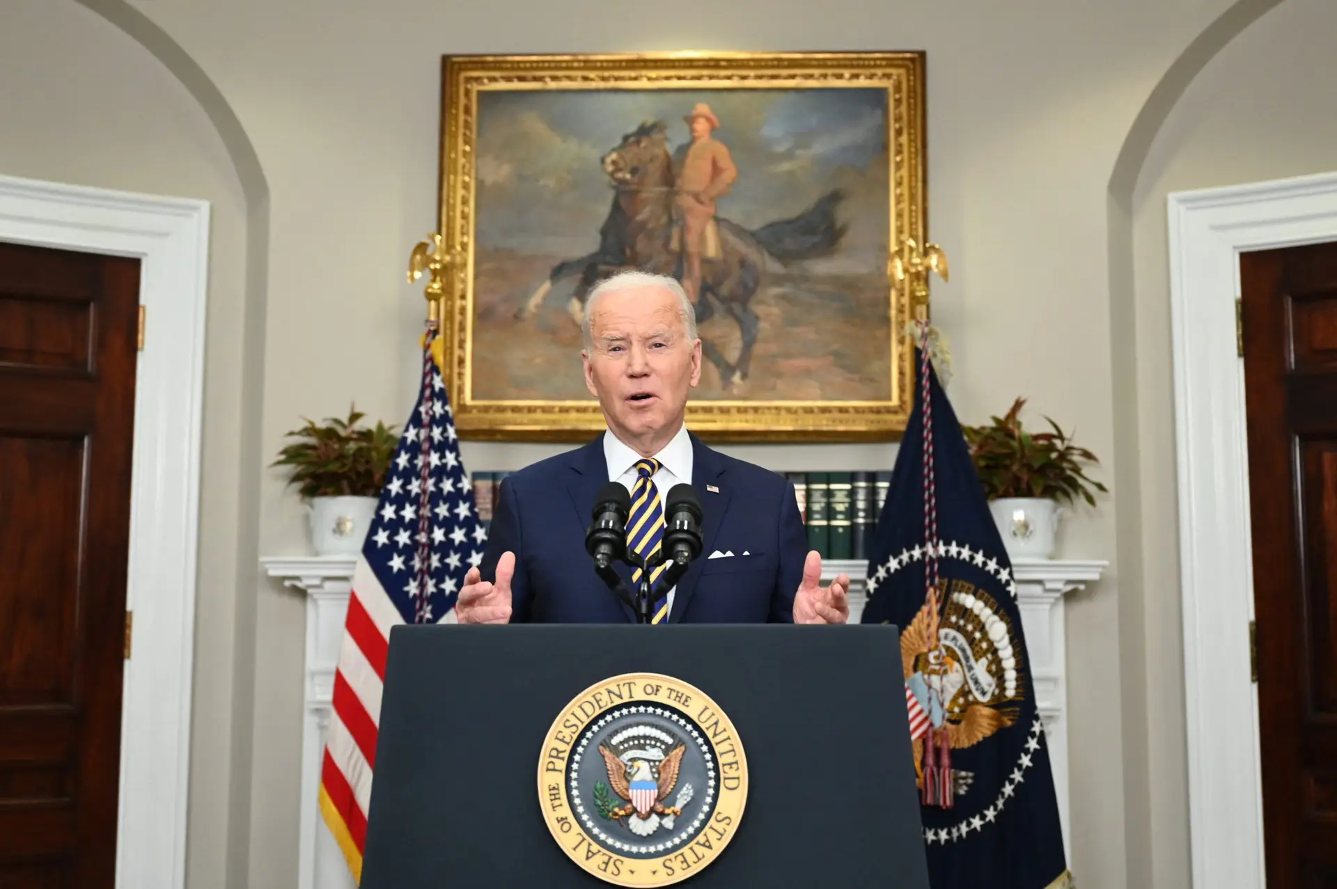 Invasão da Ucrânia: Presidente Biden anuncia “o pacote de sanções mais severo da história”