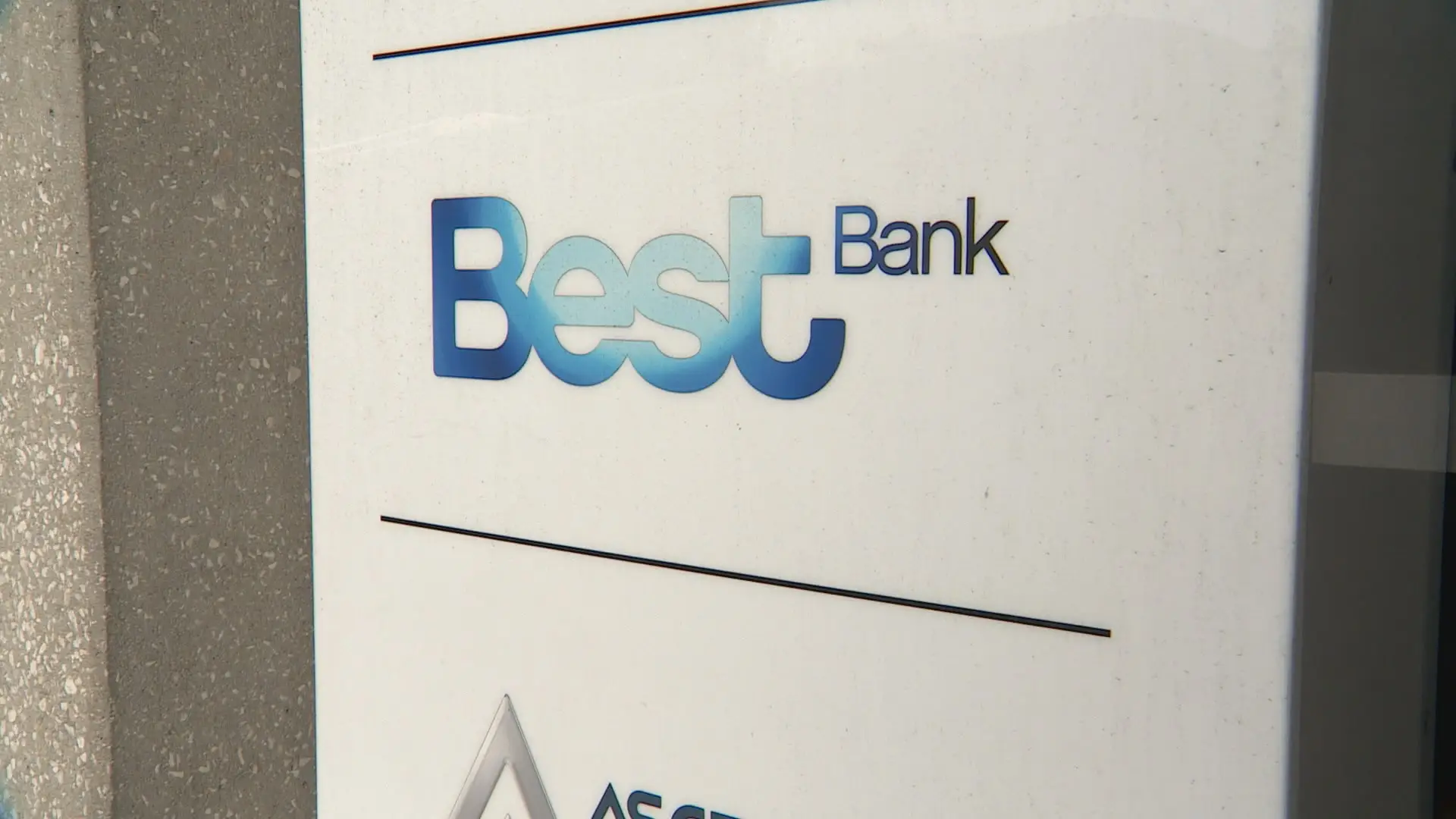 Notícia SIC: Banco Best condenado a indemnizar seis clientes em mais de 2 milhões de euros