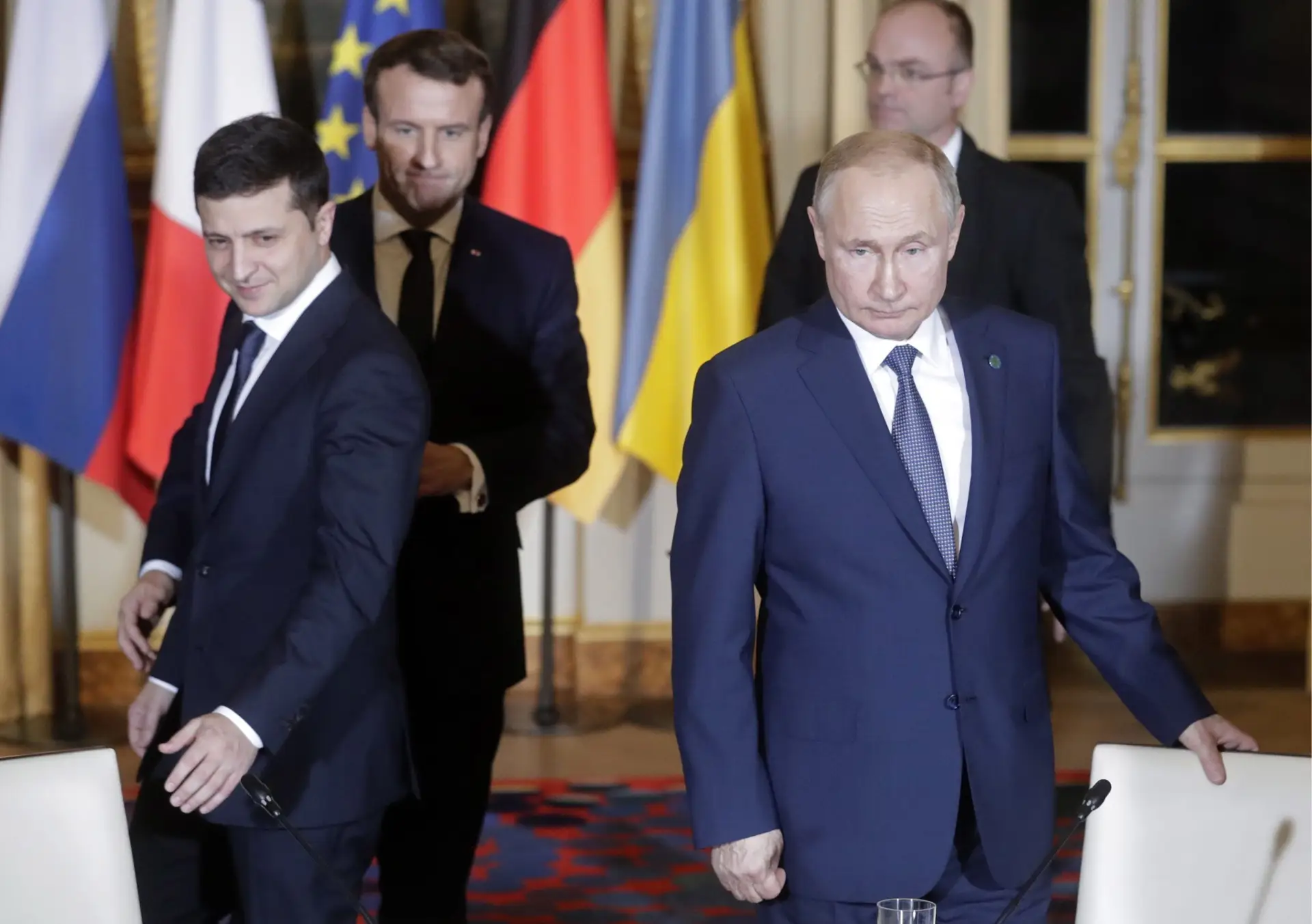 Guerra Diplomática Com A Rússia: Putin Inflexível, Zelensky Aceita ...