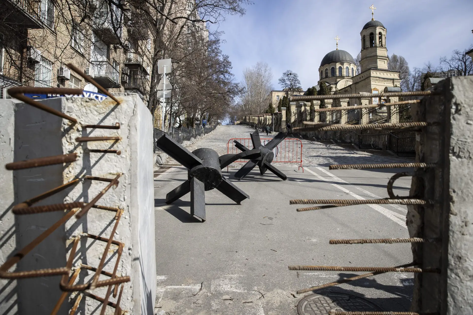 Invasão pela Bielorrússia? “Ameaça não desapareceu”, diz Kiev