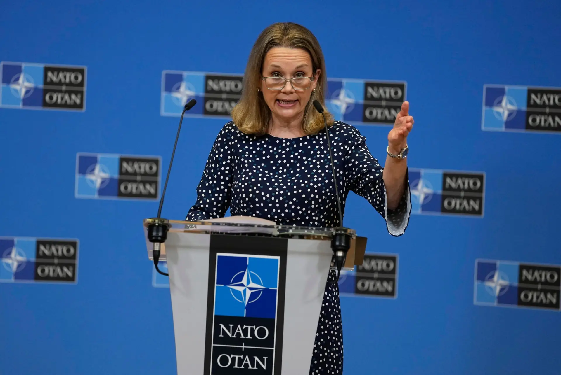 Guerra na Ucrânia: EUA dizem à China que este não é momento para “fingir neutralidade”