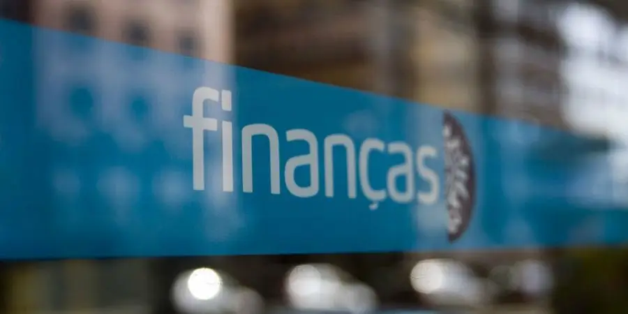 Suspeita de contrabando e branqueamento na origem das buscas da AT