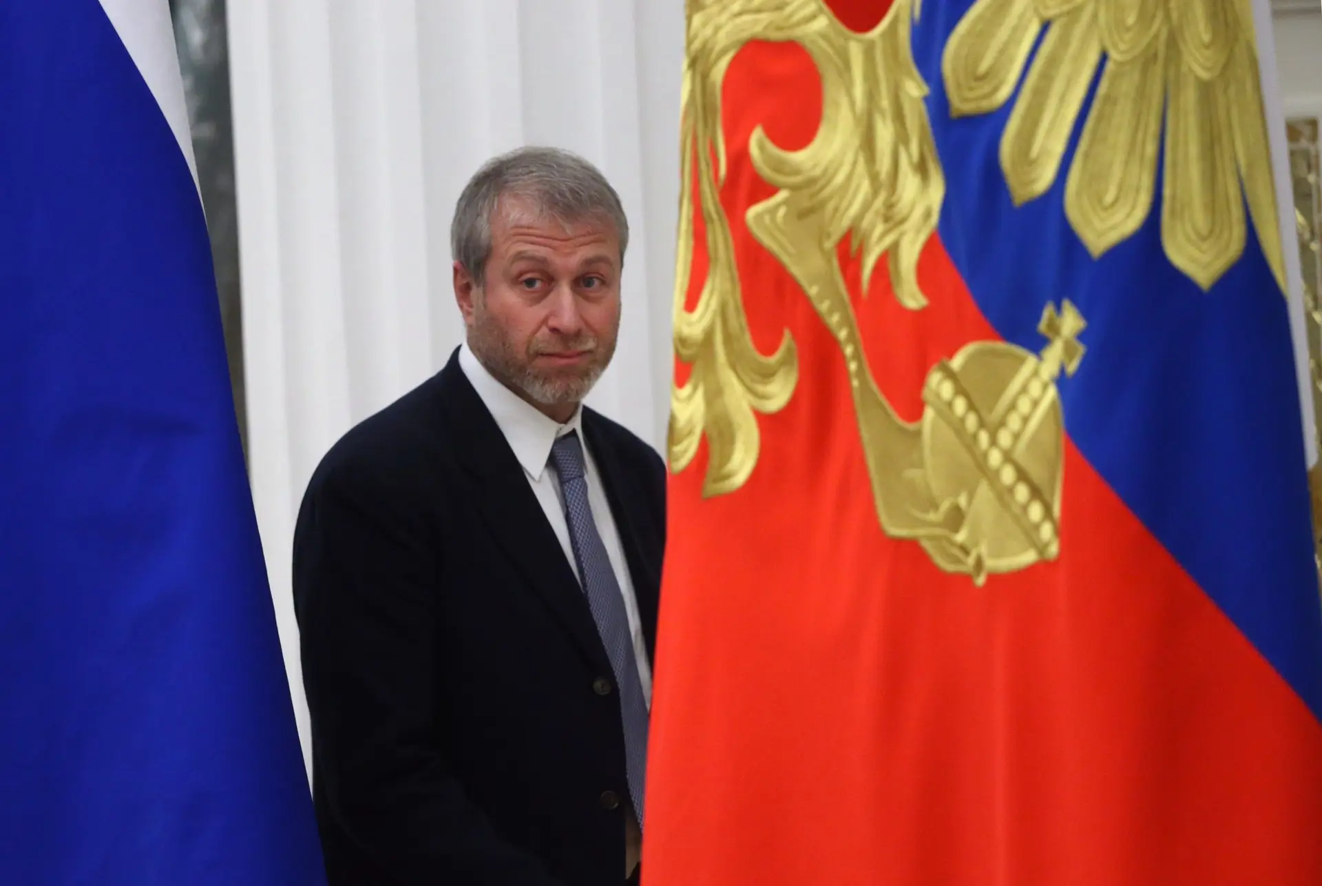 Se Abramovich tiver contas bancárias ou imóveis em Portugal, serão apreendidos 