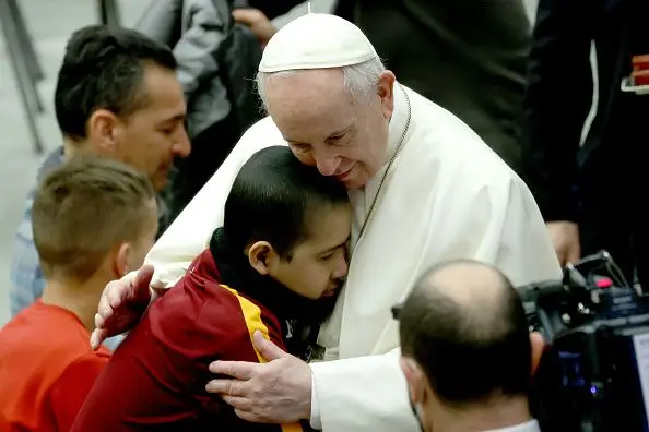 Ucrânia: crianças são “vítimas do orgulho dos adultos”, lembra Papa