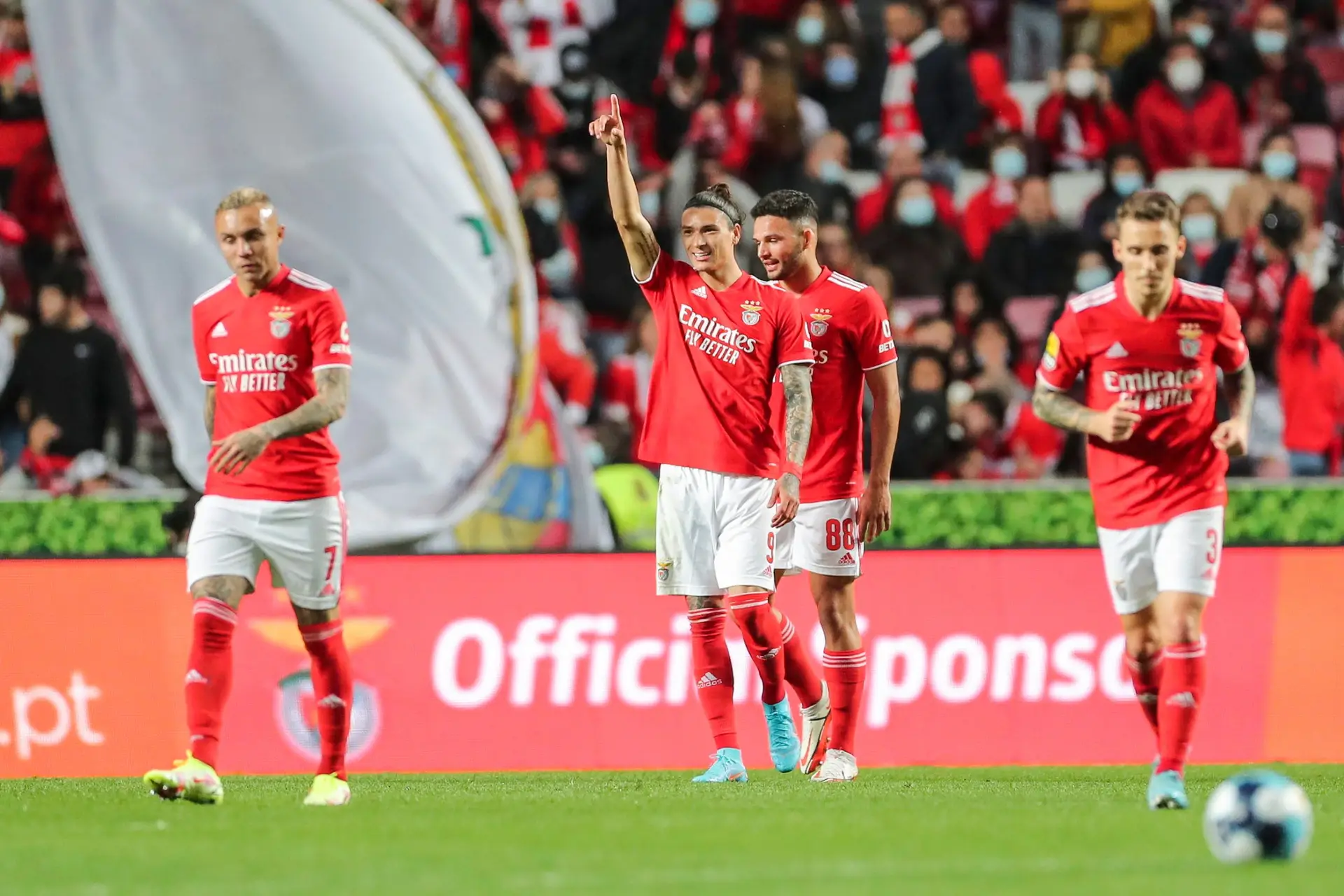 Eis o sorteio dos oitavos de final, com grande jogo na Luz 