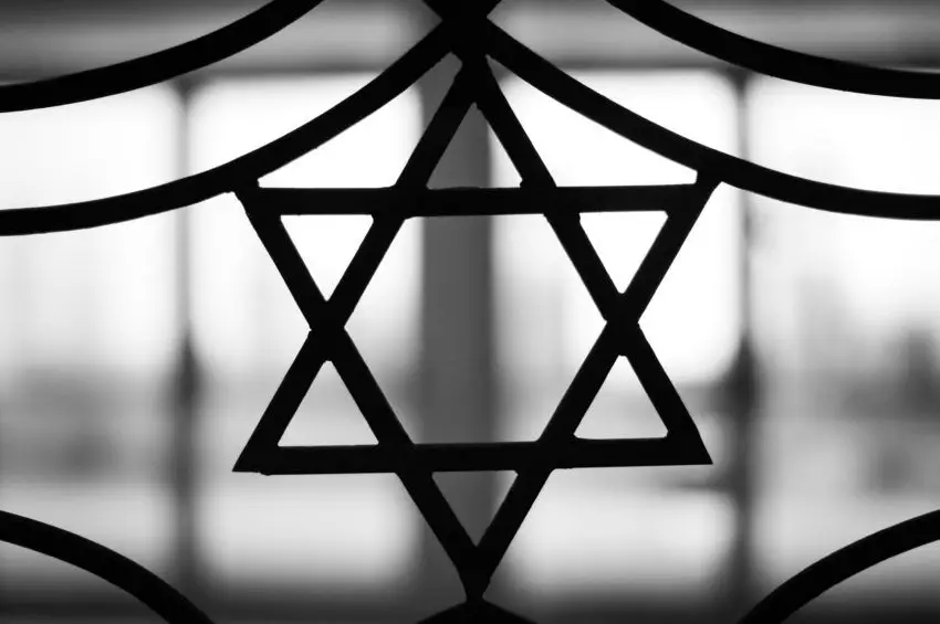 Decreto “aperta” lei da nacionalidade para descendentes de judeus sefarditas