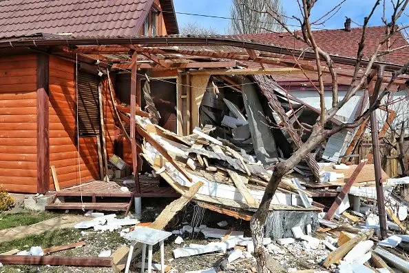 Ucrânia: cenário de destruição após bombardeamentos em Odessa