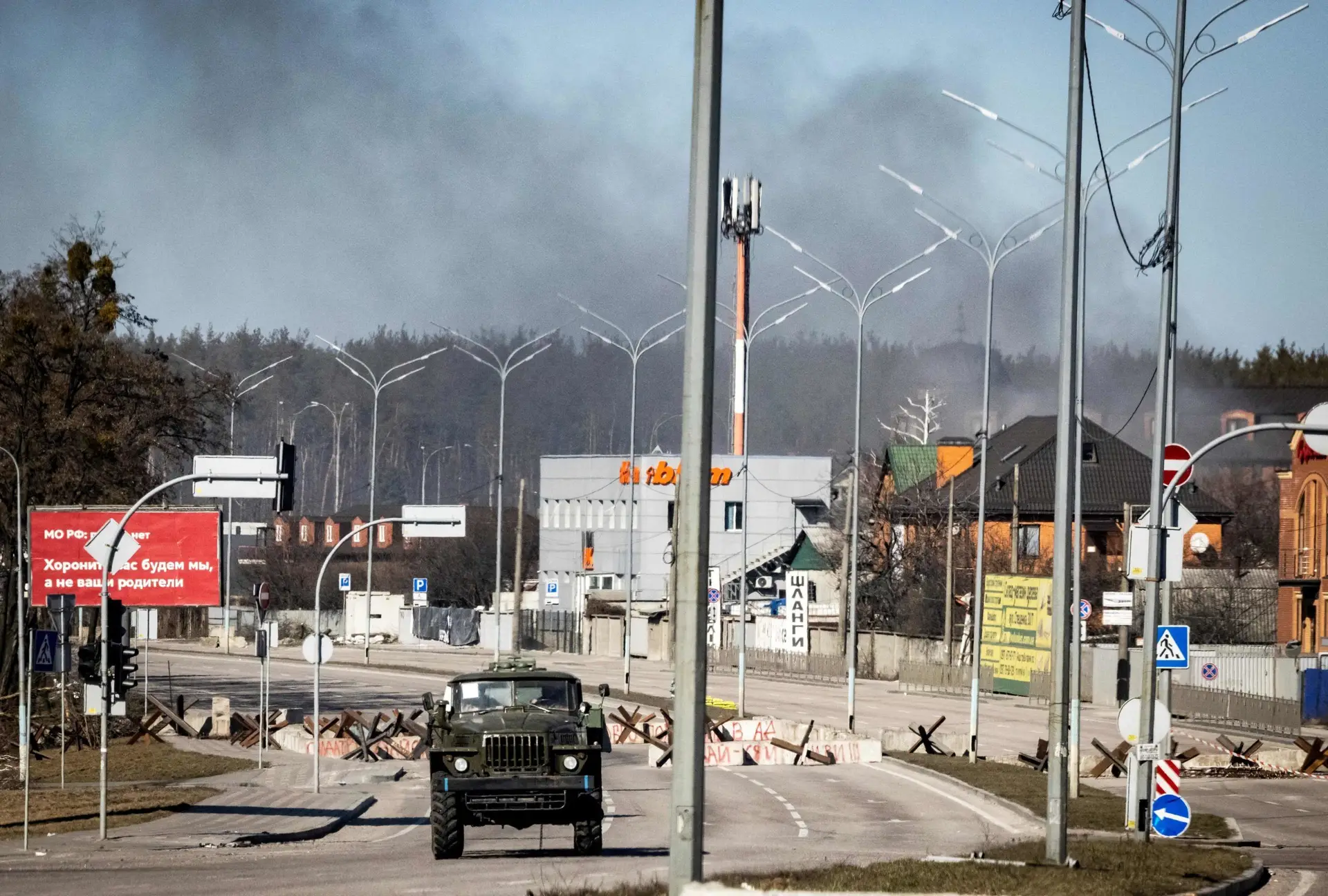 Ultimato a Mariupol, colapso financeiro russo e a possibilidade de um ataque nuclear: qual o ponto de situação da guerra na Ucrânia?