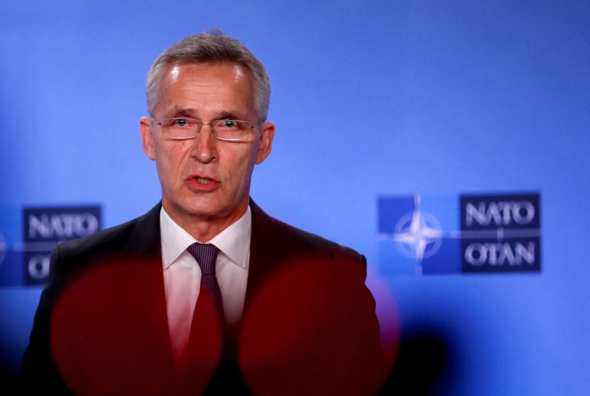 Líder da NATO abre a porta a reação militar da organização atlântica contra a Rússia