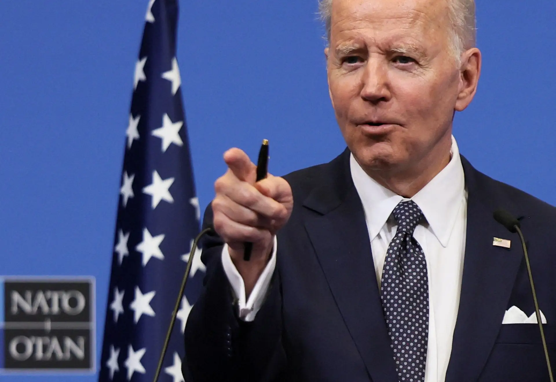 Ucrânia: Biden garante que se a Rússia usar armas químicas a NATO vai responder