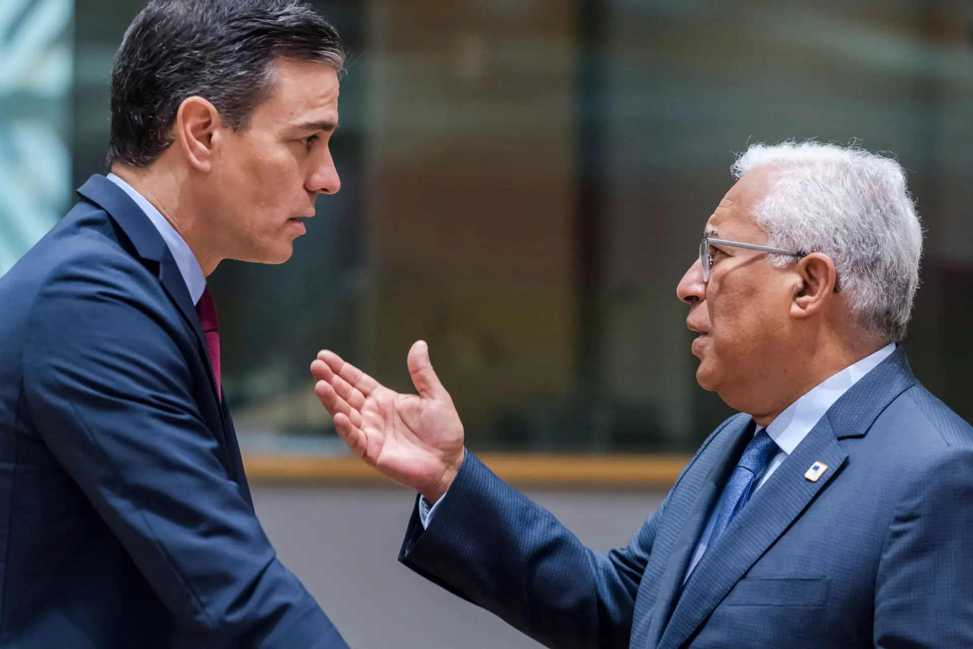Cimeira em Bruxelas marcada por “debate intenso” sobre política energética e aumento do preço da energia