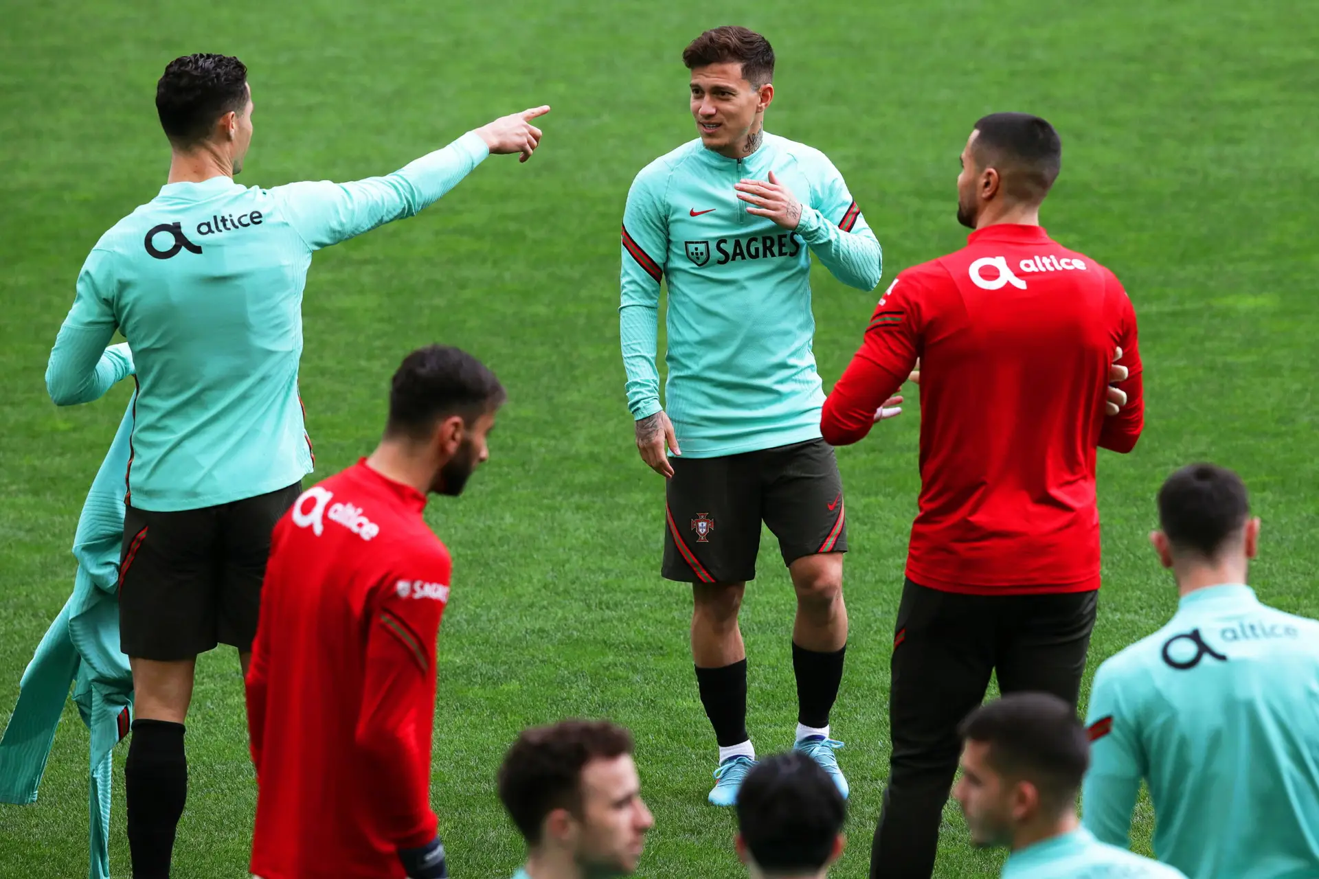 Mundial: seleção realiza derradeiro treino antes do jogo com a Macedónia do Norte
