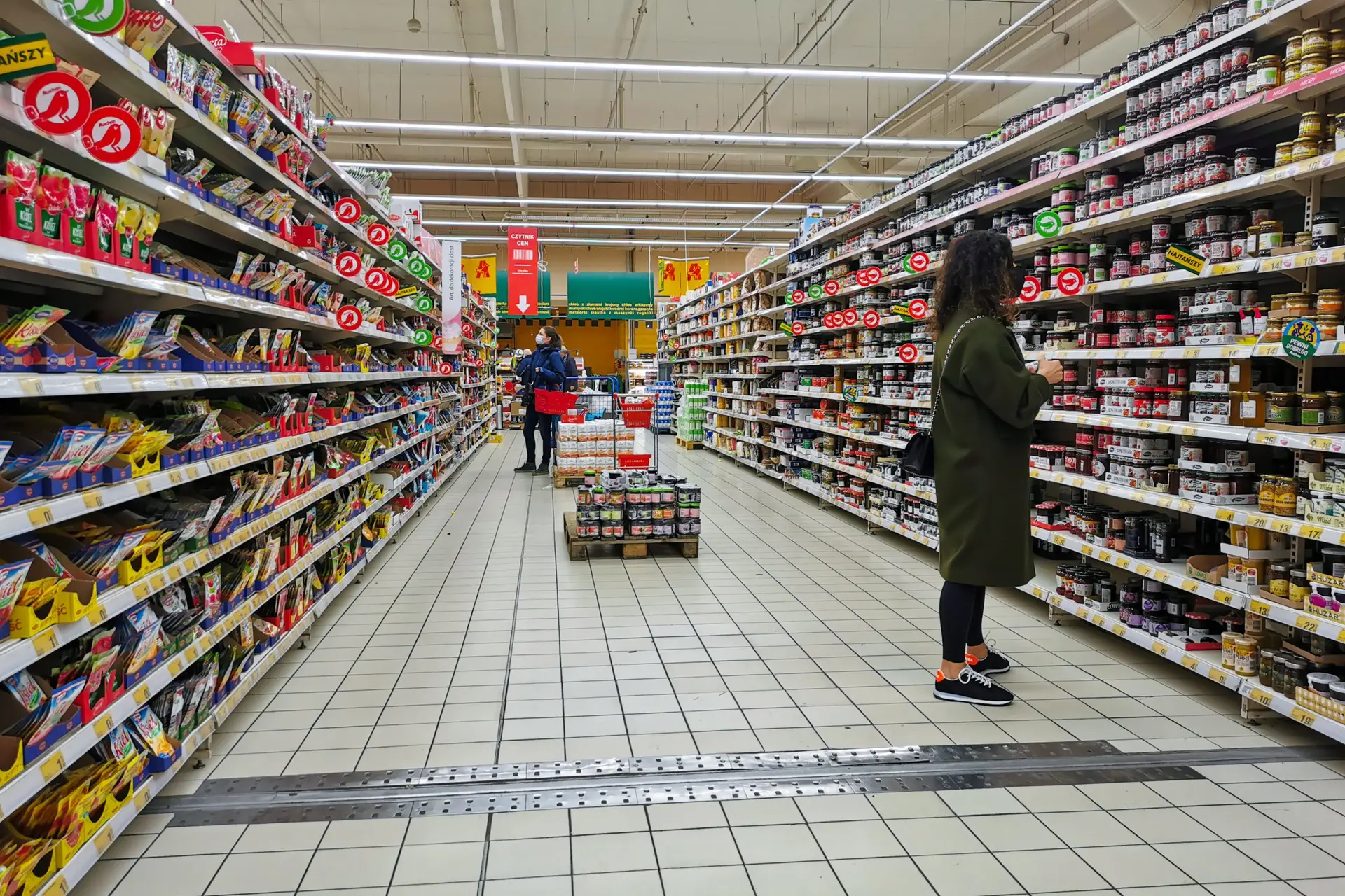 Supermercado Auchan na Polónia