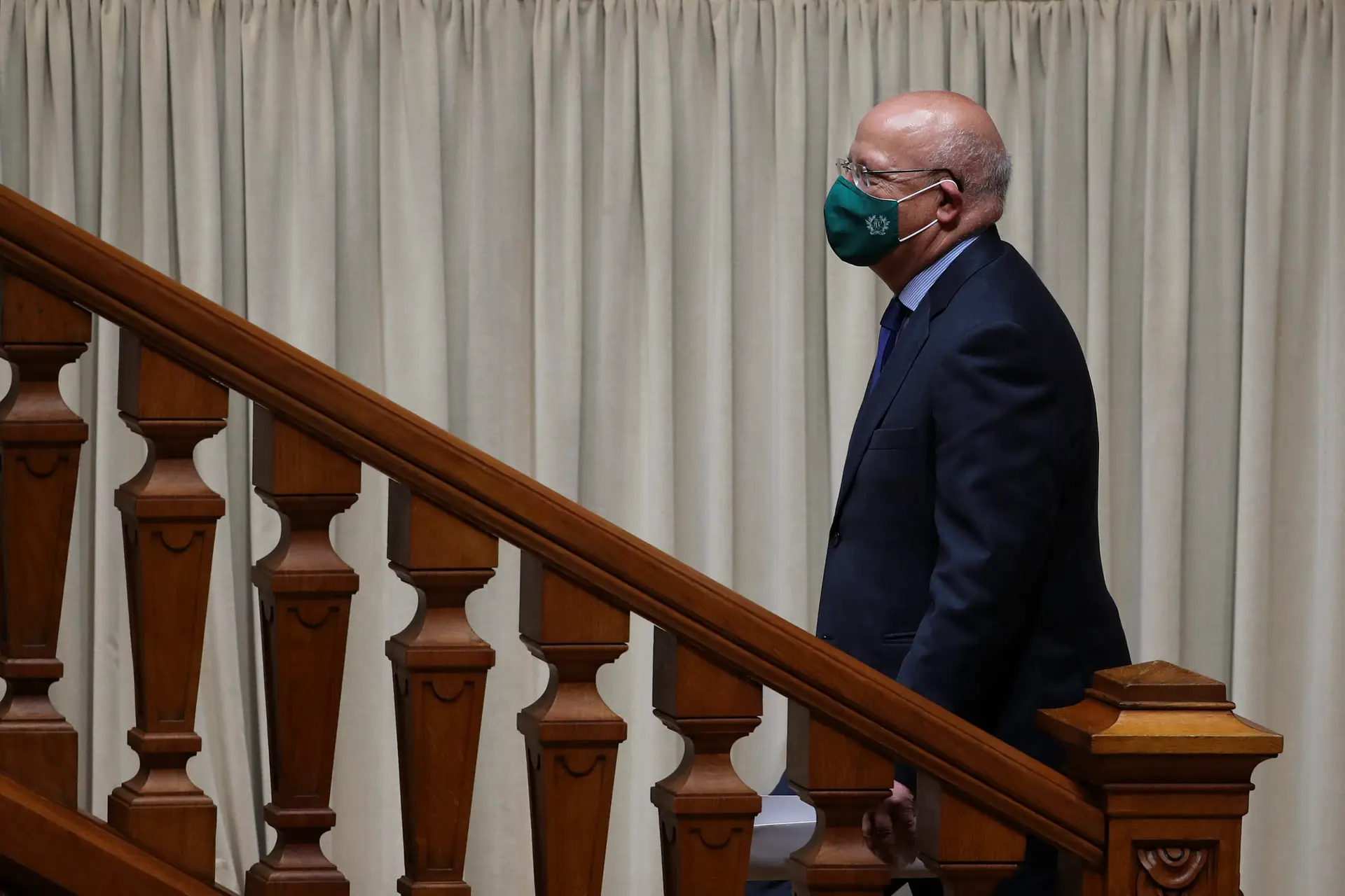 Santos Silva: o presidente “de todos” que quer fora do Parlamento o “discurso do ódio”