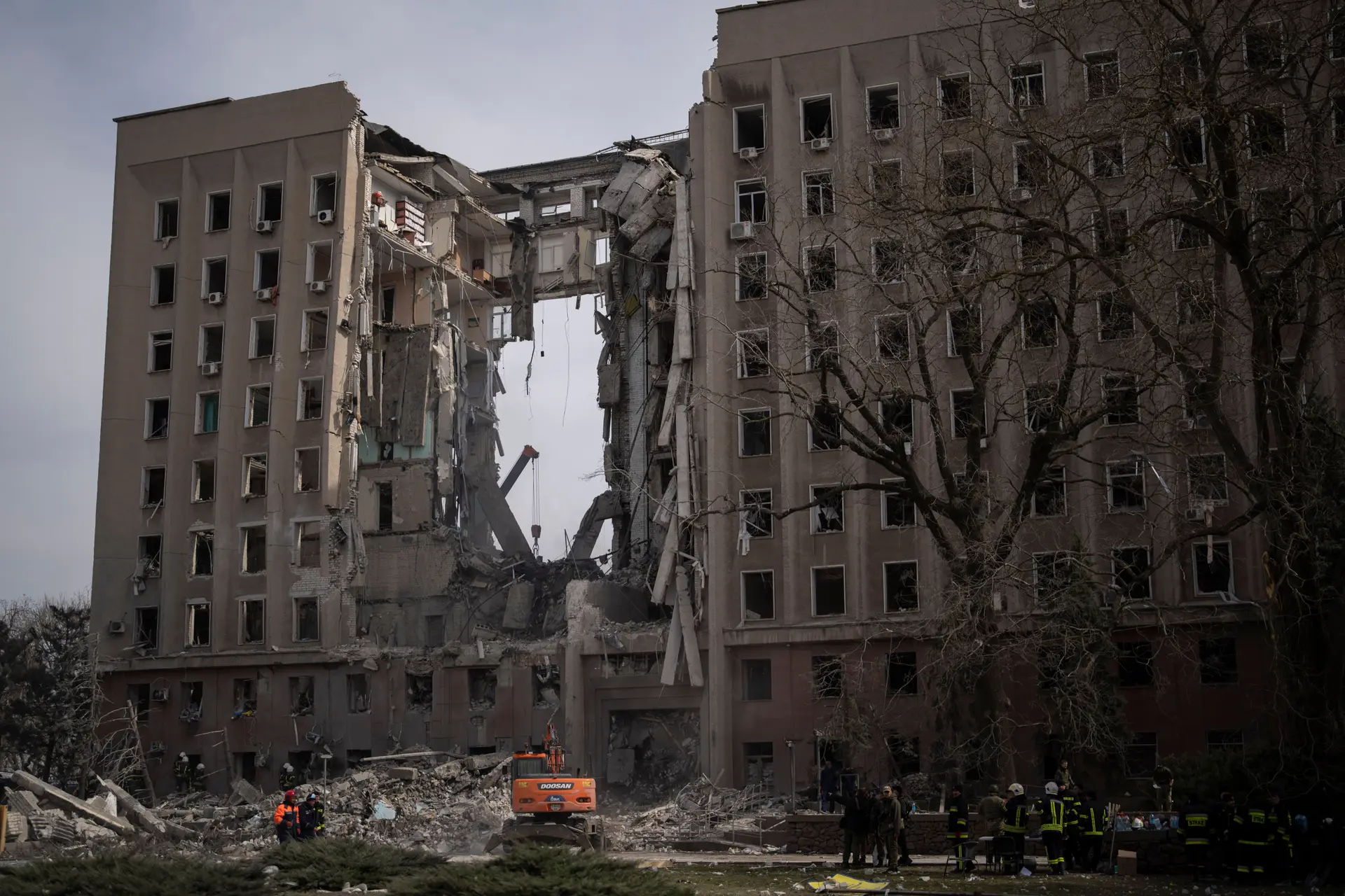 Edifício da administração regional em Mykolaiv vai ser demolido após ataque russo