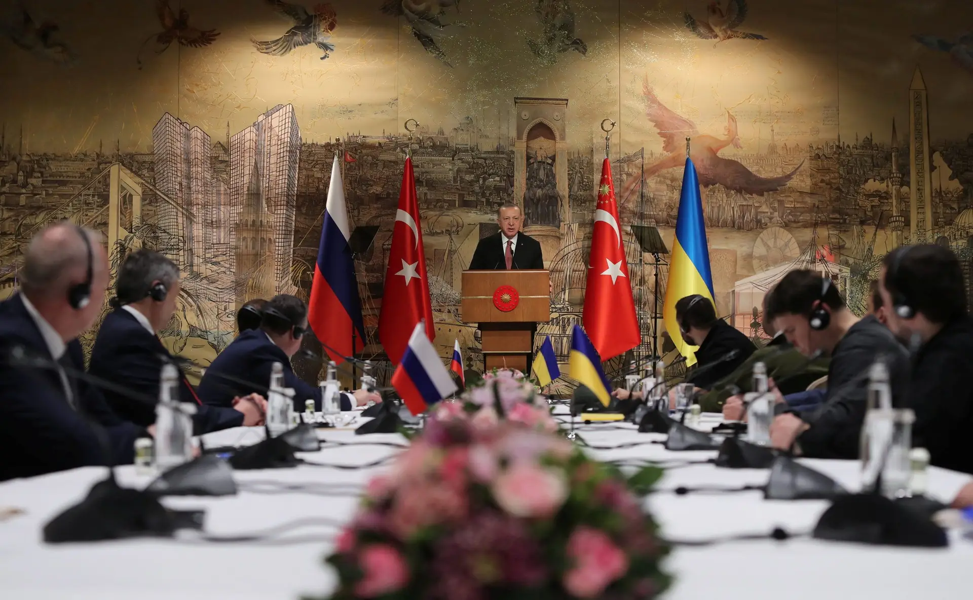 Turquia admite reunião entre diplomacia ucraniana e russa “dentro de uma ou duas semanas”