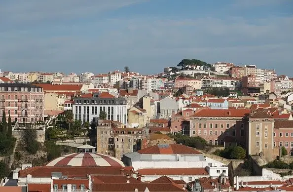 Redução da duração dos créditos à habitação entra em vigor esta sexta-feira