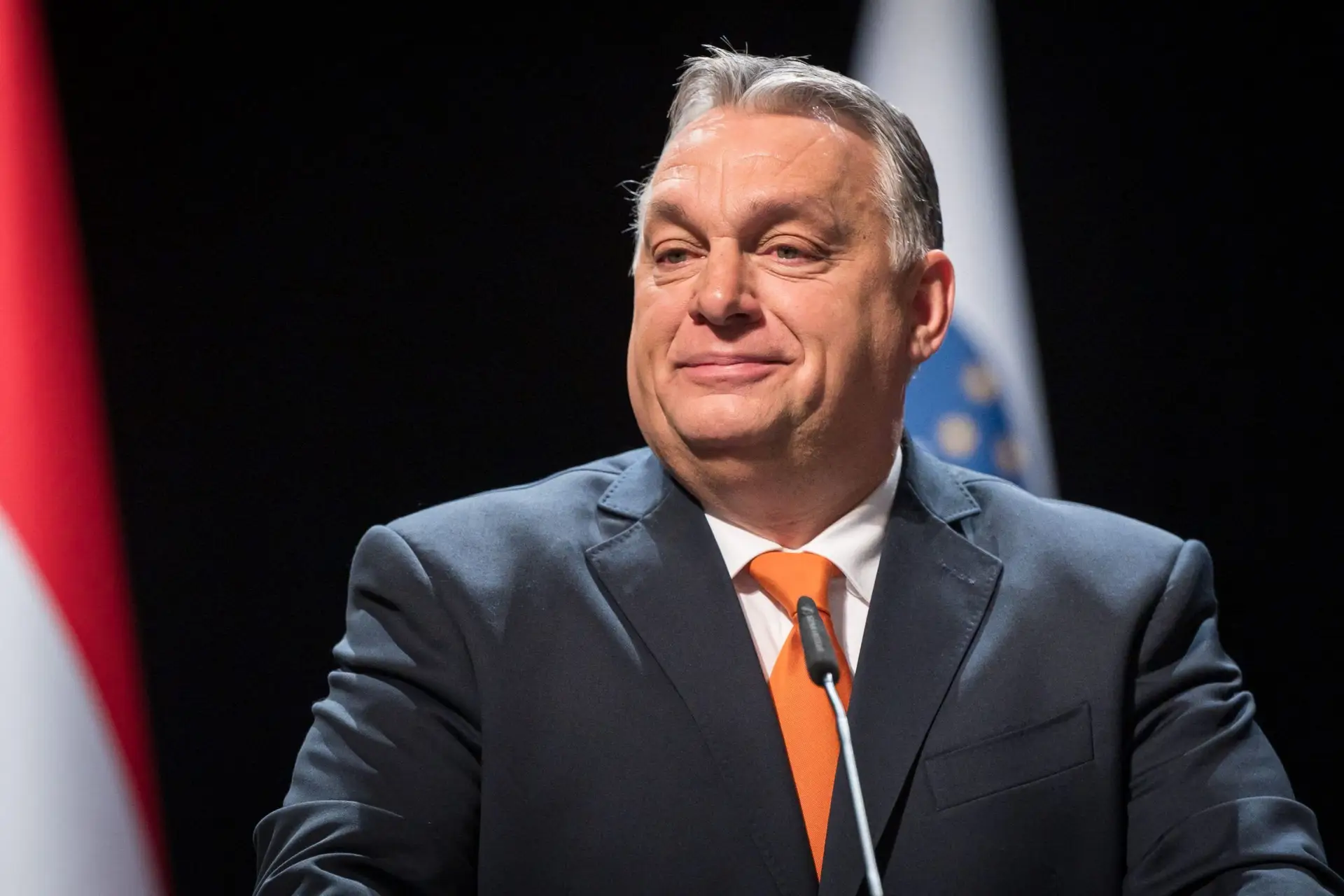 Referendo sobre lei que veta conteúdos LGBTQ para menores: “Orbán é o grande protetor dos valores nacionais tradicionais”