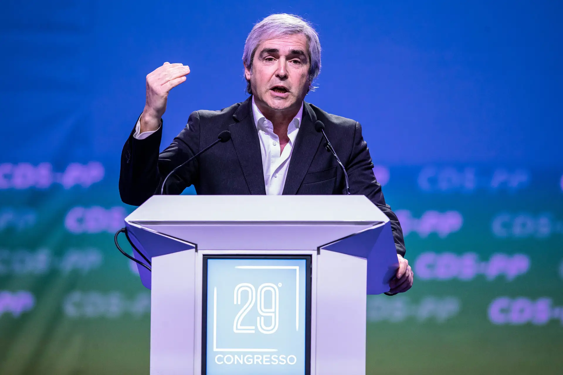 Nuno Melo eleito presidente do CDS-PP com 75% dos votos